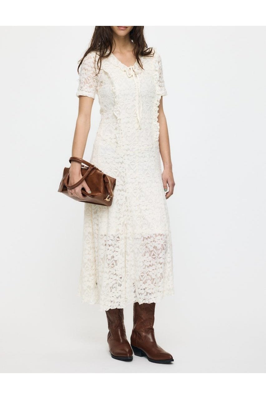 【マウジー/moussy】のCUT LACE ASYMMETRY ドレス 大人の最旬トレンドファッション＆コーディネート founy(ファウニー) 　ファッション　Fashion　レディースファッション　Fashion for Women　ワンピース　Dresses　フォーマル・パーティードレス・結婚式用ドレス　Elegant & Casual Dresses　おすすめ　Recommended / Our Picks　スリーブ　Sleeve, Long Sleeve / Short Sleeve　ドレス　Dress, One-Piece　ハーフ　Half, Half-Length　フリル　Frill, Ruffle　フロント　Front, Front Design　マーメイド　Mermaid, Fishtail Silhouette　レース　Lace, Lace Fabric　人気　Popular, Best Seller　再入荷　Restock / Back in Stock　 other-1|ID: prp329100004976405 ipo3291000000037301694