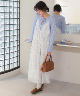 【ティティベイト/titivate】のVネックフレアシルエットキャミソールワンピース キャミワンピドット 無地 大人の最旬トレンドファッション＆コーディネート founy(ファウニー) ファッション Fashion レディースファッション Fashion for Women ワンピース Dresses キャミソールワンピース Camisole Dresses アクセサリー Fashion Accessories ネップ Nepp, Slub Yarn フレア Flare, Flared 無地 Plain, Solid Color |ID:prp329100004976428