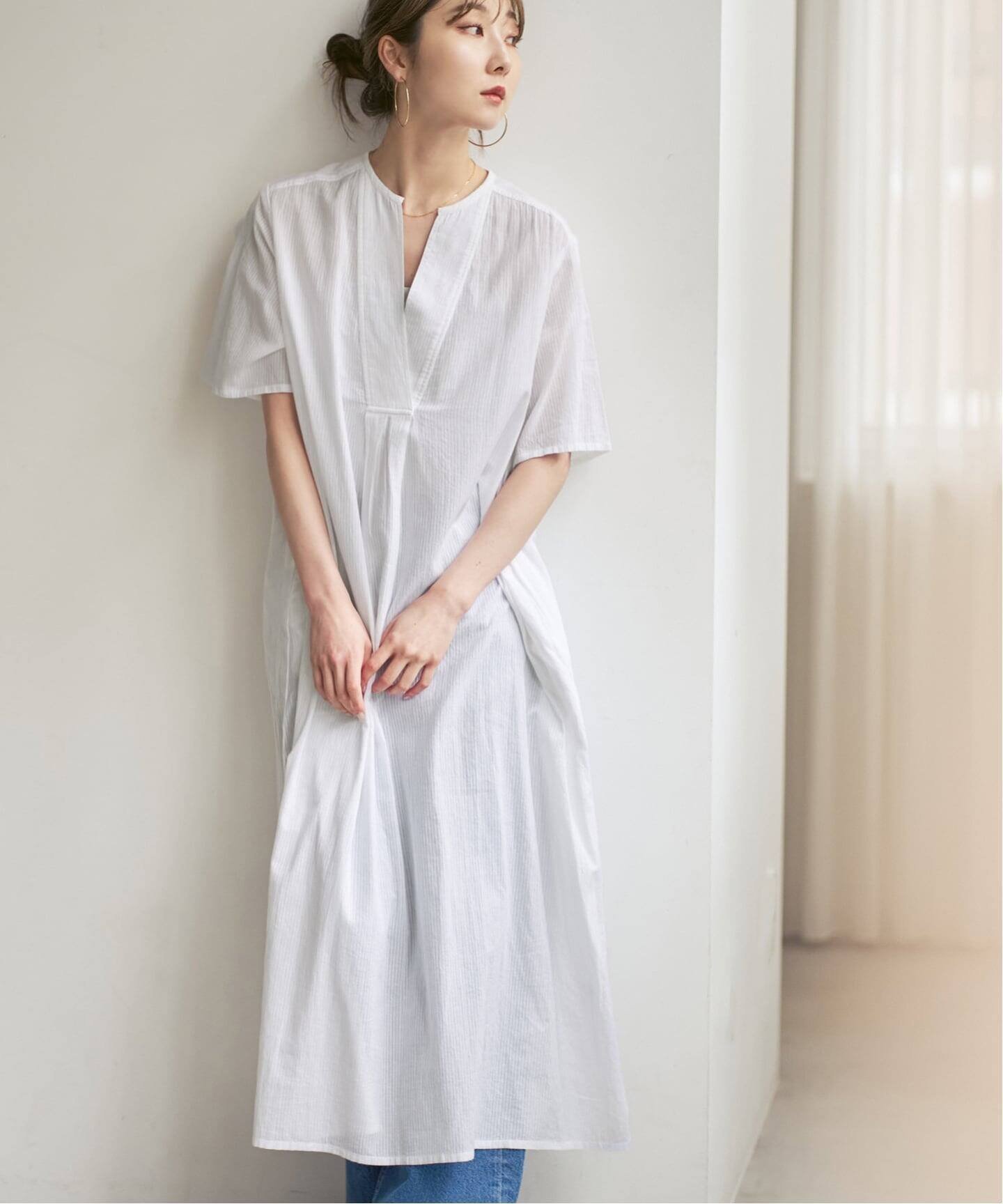 【ノーブル / スピック&スパン/NOBLE / Spick & Span】の【洗える】normment/ノーメント STRIPE JQD SHORT SLEEVE DRESS インテリア・キッズ・メンズ・レディースファッション・服の通販 founy(ファウニー) 　ファッション　Fashion　レディースファッション　Fashion for Women　トップス・カットソー　Cut & Sew Tops　ワンピース　Dresses　フォーマル・パーティードレス・結婚式用ドレス　Elegant & Casual Dresses　アクセサリー　Fashion Accessories　洗える　Machine Washable　スキッパー　Skipper, Open Collar　スタンダード　Standard, Basic　チュニック　Tunic, Long Top　バランス　Balance, Style Balance　ベスト　Vest, Waistcoat　ベーシック　Basic, Essential　ボトム　Bottoms, Lower Wear　おすすめ　Recommended / Our Picks　夏　Summer　ホワイト|ID: prp329100004976447 ipo3291000000037301860