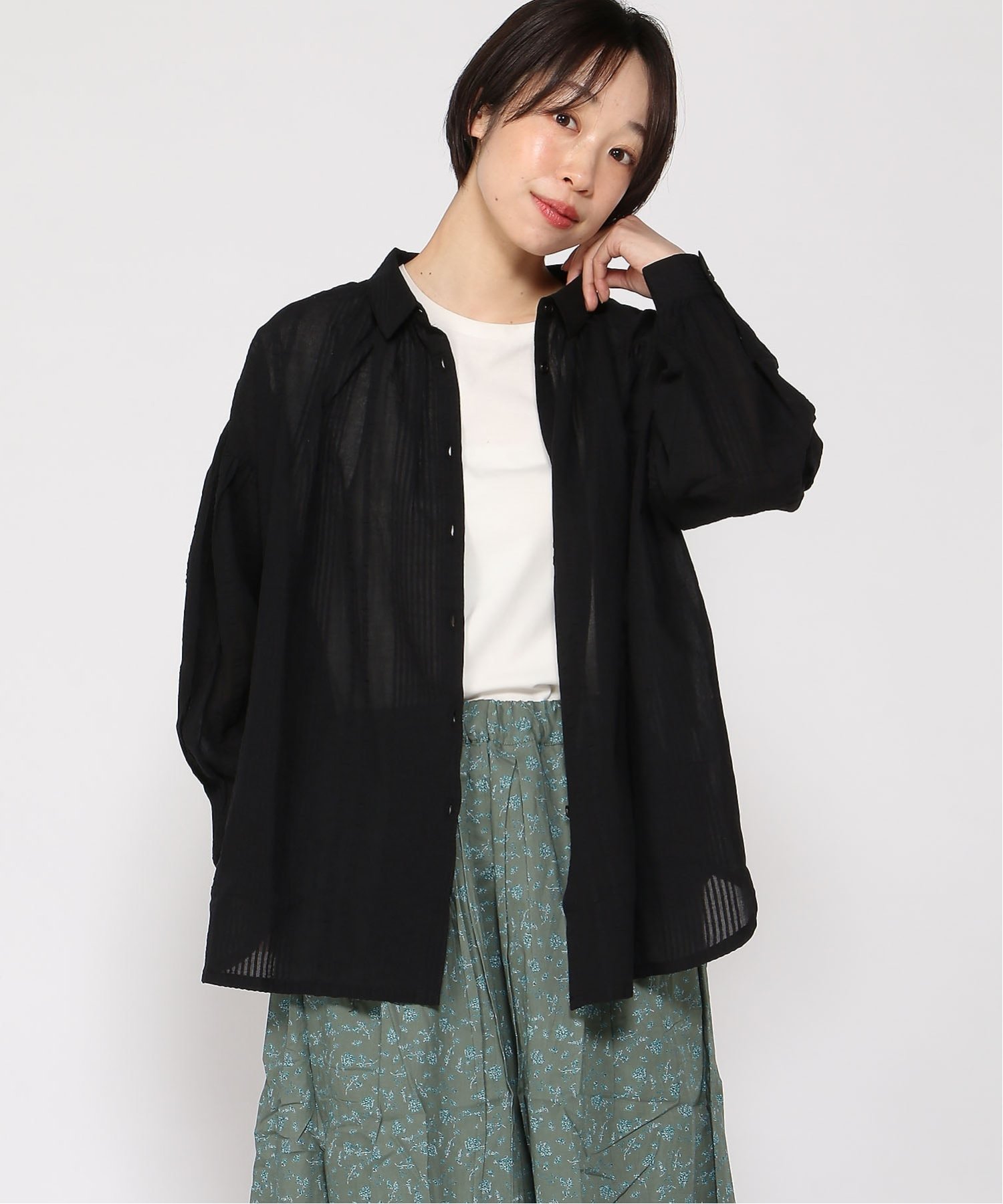 【クラウドナイン/cloudnine】のcloudnine/【2026 新作】コットンサッカーシャツチュニック 前開きナチュラルブラウス 春トップス 日よけ対策 インテリア・キッズ・メンズ・レディースファッション・服の通販 founy(ファウニー) 　ファッション　Fashion　レディースファッション　Fashion for Women　トップス・カットソー　Cut & Sew Tops　シャツ・ブラウス・オフィスカジュアル　Elegant Blouses & Button-Ups　オレンジ　Orange　サッカー　Seersucker, Summer Fabric　タンク　Tank Top, Sleeveless Top　フォルム　Silhouette, Form　春　Spring　07 ブラック|ID: prp329100004976487 ipo3291000000037302005