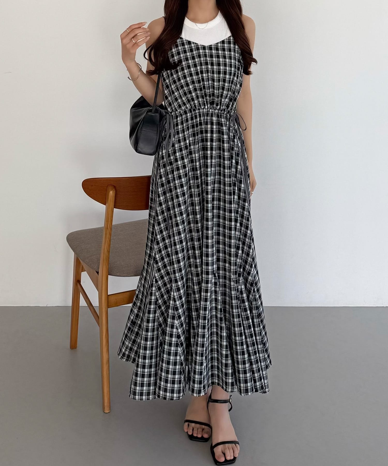 【ジュノア/JUNOAH】のcallautia バイカラードロストリボンキャミワンピース インテリア・キッズ・メンズ・レディースファッション・服の通販 founy(ファウニー) 　ファッション　Fashion　レディースファッション　Fashion for Women　ワンピース　Dresses　キャミソールワンピース　Camisole Dresses　ウォッシュ　Washed Finish　タンブラー　Tumbler, Travel Mug　ダメージ　Distressed, Destroyed　ネップ　Nepp, Slub Yarn　プリント　Print, Printed Pattern　おすすめ　Recommended / Our Picks　ブラック|ID: prp329100004976503 ipo3291000000037302054