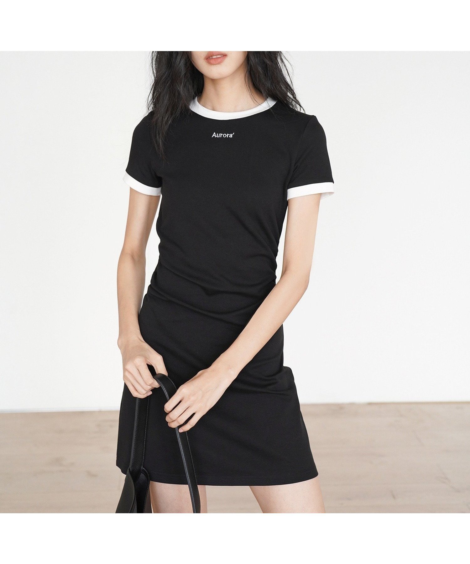 【チュクラ/chuclla】の配色Tシャツワンピース EM25s009【EIGHTHMONTH】 大人の最旬トレンドファッション＆コーディネート founy(ファウニー) 　ファッション　Fashion　レディースファッション　Fashion for Women　ワンピース　Dresses　シャツワンピース / 1枚で着映えコーデ　Shirt Dresses　ギャザー　Gathered, Ruffled　軽量　Lightweight, Ultra Light　サンダル　Sandals, Summer Shoes　シューズ　Shoes, Footwear　スニーカー　Sneakers, Trainers　バランス　Balance, Style Balance　おすすめ　Recommended / Our Picks　旅行　Travel　 other-1|ID: prp329100004976512 ipo3291000000037302080