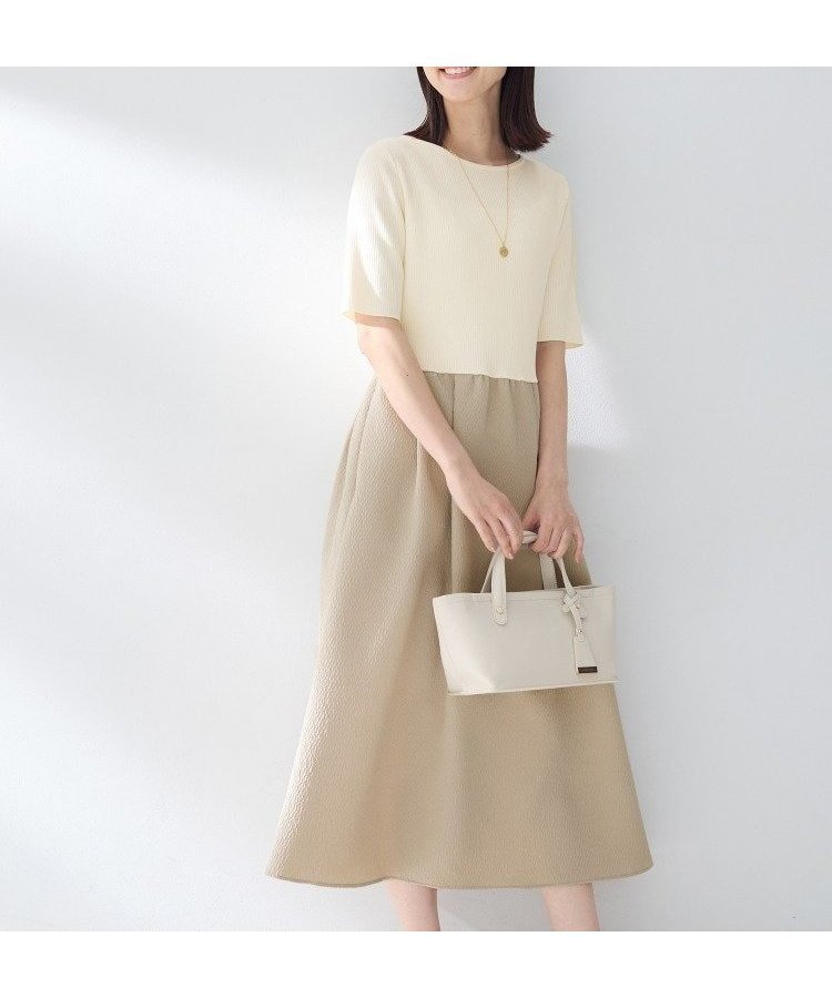 【アンタイトル/UNTITLED】の【一枚でサマ見え】ニットドッキングジャガードワンピース 大人の最旬トレンドファッション＆コーディネート founy(ファウニー) 　ファッション　Fashion　レディースファッション　Fashion for Women　ワンピース　Dresses　コンパクト　Compact, Small Size　シューズ　Shoes, Footwear　シンプル　Simple, Minimal　ジャカード／ジャガード　Jacquard, Woven Pattern　ジャケット　Jacket, Outerwear　スマート　Smart, Elegant　デコルテ　Décolleté, Neckline　ドッキング　Docking, Mixed Material　パール　Pearl, Pearl Accent　フラット　Flat, Flat Shoes　フレア　Flare, Flared　ポケット　Pocket, Pocket Detail　リブニット　Rib Knit, Ribbed Knit　エレガント 上品　Elegant　 other-1|ID: prp329100004976560 ipo3291000000037302259