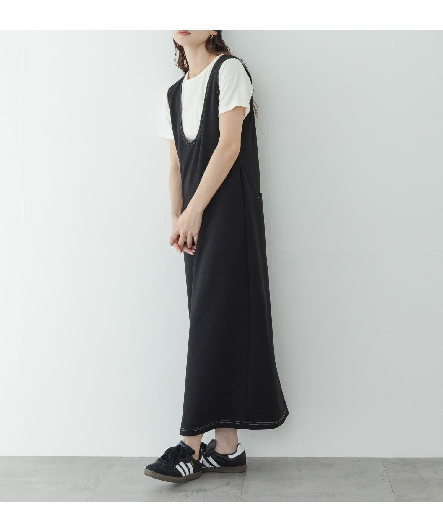 【サニーレーベル/Sonny Label / URBAN RESEARCH】のUネックジャンパースカート インテリア・キッズ・メンズ・レディースファッション・服の通販 founy(ファウニー) 　ファッション　Fashion　レディースファッション　Fashion for Women　スカート　Skirts　2026年　2026　2026春夏・S/S　Spring/Summer 2026 SS26　おすすめ　Recommended / Our Picks　インナー　Innerwear　カットソー　Cut and Sewn Top　コンパクト　Compact, Small Size　シンプル　Simple, Minimal　スリーブ　Sleeve, Long Sleeve / Short Sleeve　フレンチ　French, French Style　ロング　Long, Long-Length　ワンポイント　One Point, Statement Accent　夏　Summer　S/S・春夏　SS, Spring/Summer, Warm Season　ブラック|ID: prp329100004976568 ipo3291000000037302292