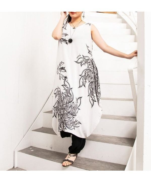 【アミナコレクション/Amina Collection】の【チャイハネ】サウィドノースリーブワンピース【Amina×VORRUK】 インテリア・キッズ・メンズ・レディースファッション・服の通販 founy(ファウニー) 　ファッション　Fashion　レディースファッション　Fashion for Women　ワンピース　Dresses　アシンメトリー　Asymmetrical Style　コラボ　Collaboration, Collab　プリント　Print, Printed Pattern　モチーフ　Motif, Design Theme　ホワイト|ID: prp329100004976702 ipo3291000000037302741