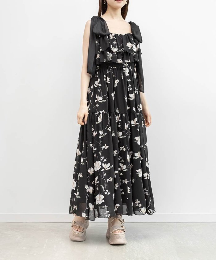 【ランダ/RANDA】のシアーリボンショルダーティアードワンピース インテリア・キッズ・メンズ・レディースファッション・服の通販 founy(ファウニー) https://founy.com/ ファッション Fashion レディースファッション Fashion for Women ワンピース Dresses カーディガン Cardigan, Knitwear ギャザー Gathered, Ruffled サンダル Sandals, Summer Shoes シアー Sheer, See-Through シフォン Chiffon, Lightweight Fabric シャーリング Shirring, Ruched ショルダー Shoulder, Shoulder Strap フィット Fit, Slim Fit フェミニン Feminine, Girly フラワー Flower, Floral フリル Frill, Ruffle プリント Print, Printed Pattern リボン Ribbon, Bow |ID: prp329100004976771 ipo3291000000037367545
