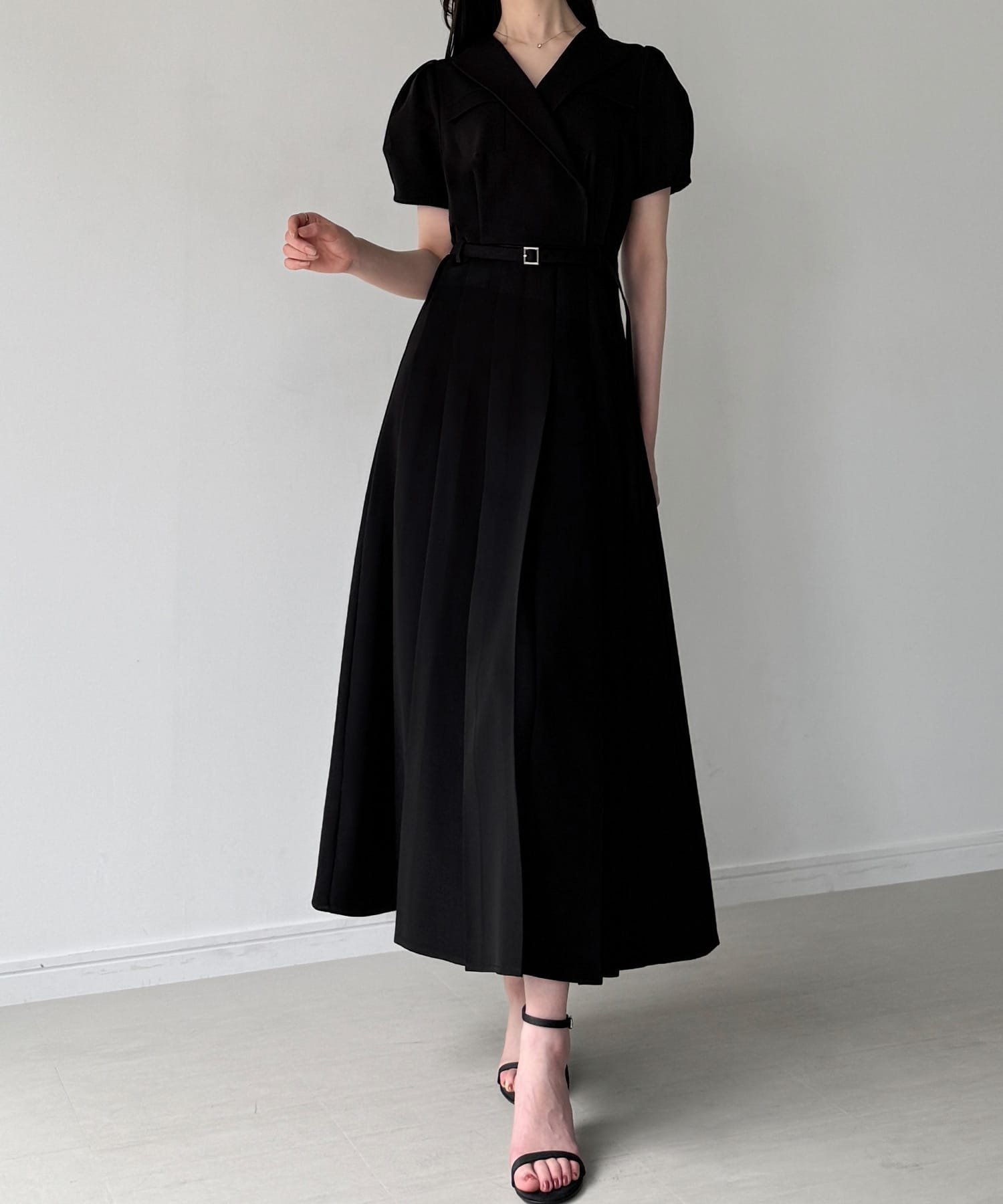 【ジュノア/JUNOAH】のベルト付きタックフレアノーカラーワンピース インテリア・キッズ・メンズ・レディースファッション・服の通販 founy(ファウニー) 　ファッション　Fashion　レディースファッション　Fashion for Women　ワンピース　Dresses　ベルト&ウエストマーク　Belts & Waist Accessories　ウォッシュ　Washed Finish　タンブラー　Tumbler, Travel Mug　ダメージ　Distressed, Destroyed　ネップ　Nepp, Slub Yarn　プリント　Print, Printed Pattern　おすすめ　Recommended / Our Picks　ブラック|ID: prp329100004976814 ipo3291000000037303108