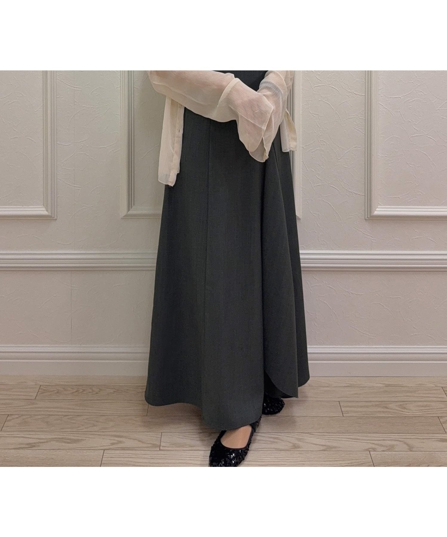【ジュノア/JUNOAH】のラッフルフレアキャミワンピース インテリア・キッズ・メンズ・レディースファッション・服の通販 founy(ファウニー) 　ファッション　Fashion　レディースファッション　Fashion for Women　ワンピース　Dresses　キャミソールワンピース　Camisole Dresses　ウォッシュ　Washed Finish　タンブラー　Tumbler, Travel Mug　ダメージ　Distressed, Destroyed　ネップ　Nepp, Slub Yarn　プリント　Print, Printed Pattern　おすすめ　Recommended / Our Picks　チャコール|ID: prp329100004976815 ipo3291000000037303113