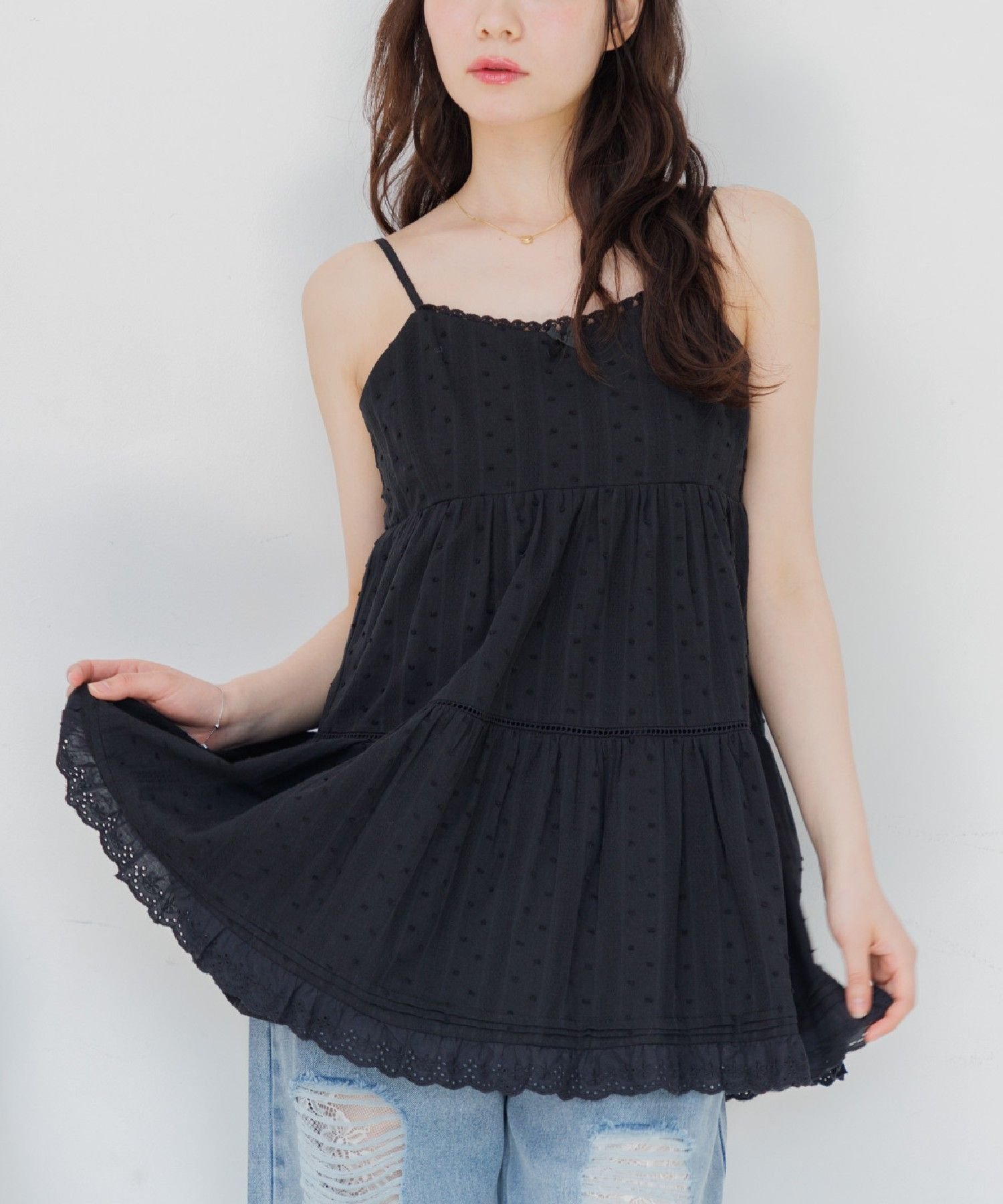 【レトロガール/RETRO GIRL】のレース付きミニキャミOP インテリア・キッズ・メンズ・レディースファッション・服の通販 founy(ファウニー) 　ファッション　Fashion　レディースファッション　Fashion for Women　トップス・カットソー　Cut & Sew Tops　キャミソール&ノースリーブ　Camisoles & Sleeveless Tops　おすすめ　Recommended / Our Picks　ガーリー　Girly, Feminine Style　ショート　Short, Short Length　デニム　Denim, Jeans Material　ボトム　Bottoms, Lower Wear　レース　Lace, Lace Fabric　夏　Summer　春　Spring　S/S・春夏　SS, Spring/Summer, Warm Season　ブラック|ID: prp329100004976824 ipo3291000000037303143