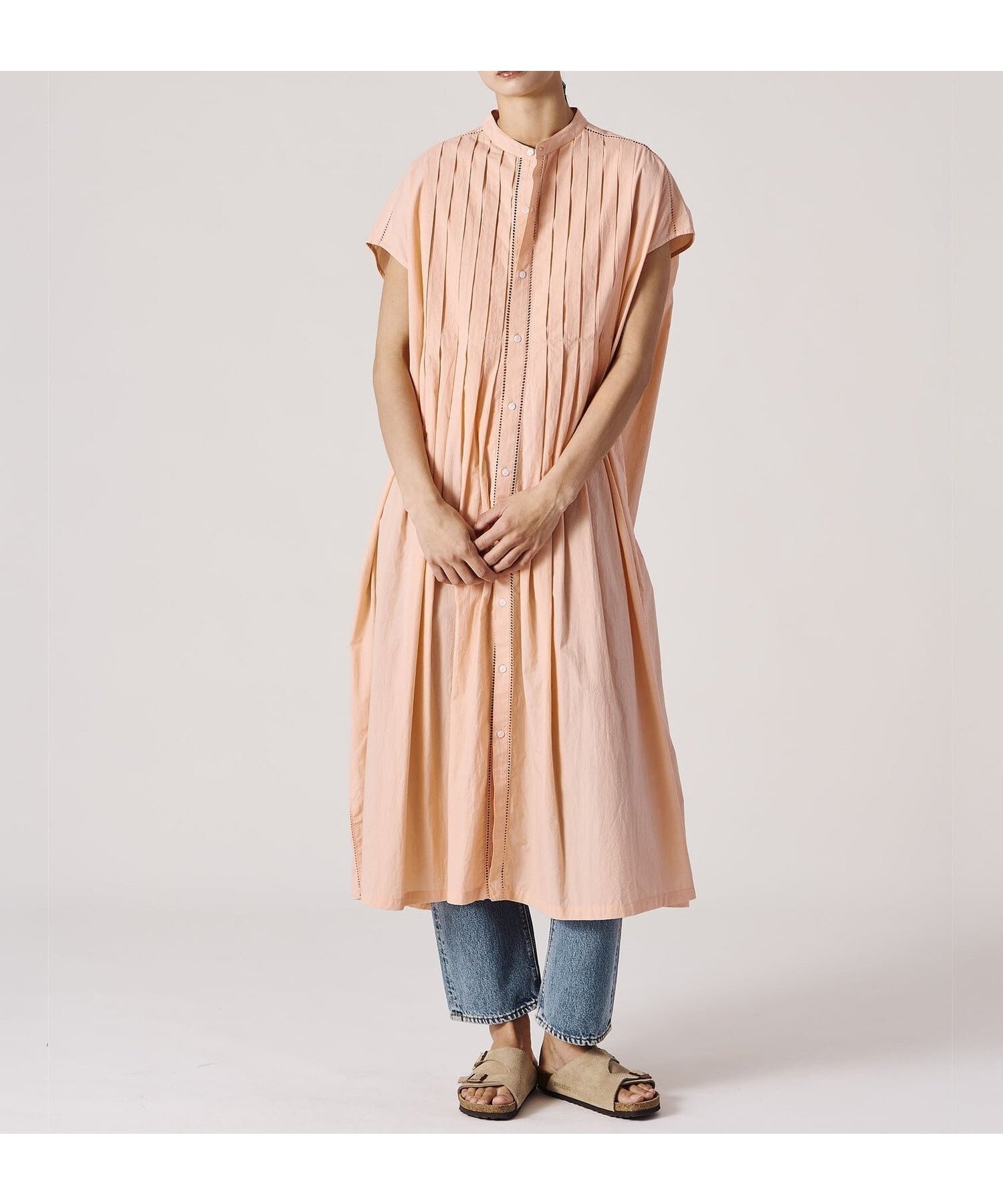 【ビショップ/Bshop】のコットンポプリン ピンタックシャツワンピース WOMEN 大人の最旬トレンドファッション＆コーディネート founy(ファウニー) 　ファッション　Fashion　レディースファッション　Fashion for Women　ワンピース　Dresses　シャツワンピース / 1枚で着映えコーデ　Shirt Dresses　インド　Indian Textile　スリーブ　Sleeve, Long Sleeve / Short Sleeve　ドレス　Dress, One-Piece　フレンチ　French, French Style　フロント　Front, Front Design　ボックス　Boxy, Box Shape　ロング　Long, Long-Length　羽織　Haori, Light Jacket　 other-1|ID: prp329100004976827 ipo3291000000037303150