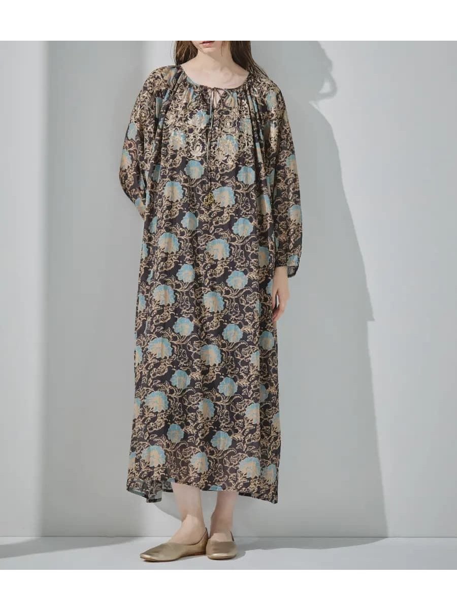 【ヴァン/Vin】のブロックプリント刺繍ワンピース インテリア・キッズ・メンズ・レディースファッション・服の通販 founy(ファウニー) 　ファッション　Fashion　レディースファッション　Fashion for Women　ワンピース　Dresses　おすすめ　Recommended / Our Picks　インナー　Innerwear　ギャザー　Gathered, Ruffled　クラシカル　Classical, Vintage-Inspired　デニム　Denim, Jeans Material　ドレス　Dress, One-Piece　ブロック　Block, Solid Block Pattern　プリント　Print, Printed Pattern　ペチコート　Petticoat, Underskirt　リボン　Ribbon, Bow　ブラック|ID: prp329100004976845 ipo3291000000037303223