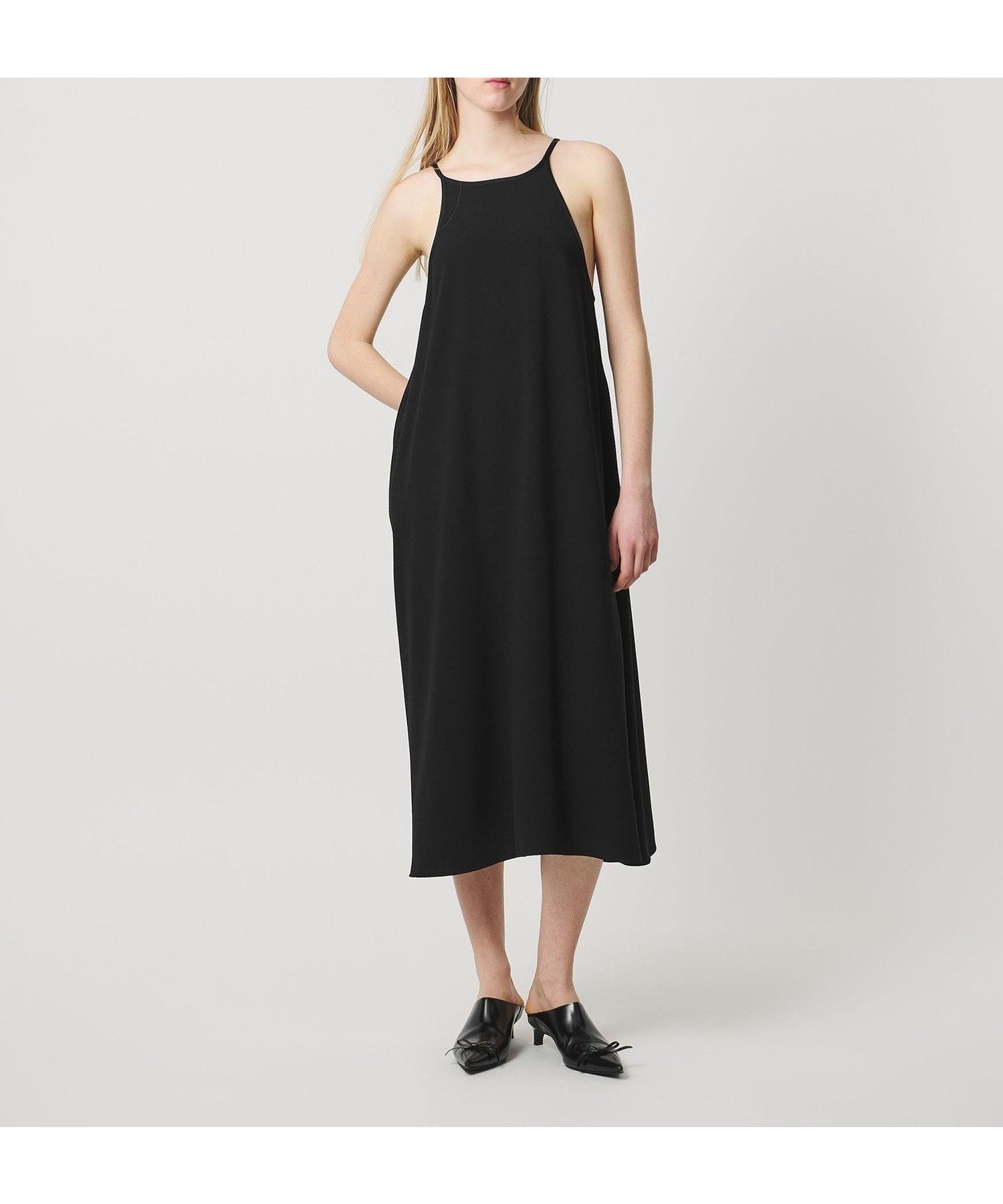 【ユナイテッドアローズ/UNITED ARROWS】のAEWEN MATOPH バックサテンフレアキャミワンピース ウォッシャブル 大人の最旬トレンドファッション＆コーディネート founy(ファウニー) 　ファッション　Fashion　レディースファッション　Fashion for Women　ワンピース　Dresses　キャミソールワンピース　Camisole Dresses　アメリカン　American Style　ウォッシャブル　Machine Washable　キャミソール　Camisole, Spaghetti Strap Top　サテン　Satin, Glossy Fabric　ジャケット　Jacket, Outerwear　ジョーゼット　Georgette, Semi-Sheer Fabric　スリーブ　Sleeve, Long Sleeve / Short Sleeve　タンク　Tank Top, Sleeveless Top　ドレープ　Drape, Draping Fabric　バランス　Balance, Style Balance　ポケット　Pocket, Pocket Detail　リラックス　Relax, Relaxed Fit　おすすめ　Recommended / Our Picks　夏　Summer　エレガント 上品　Elegant　 other-1|ID: prp329100004976872 ipo3291000000037303317