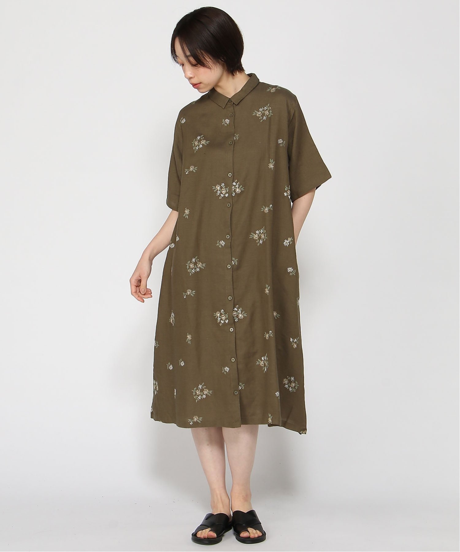 【クラウドナイン/cloudnine】のcloudnine/【2026 新作】花刺刺繍入りジャカードワンピース 前開き5分袖ナチュラル素材 羽織り 体型カバー インテリア・キッズ・メンズ・レディースファッション・服の通販 founy(ファウニー) 　ファッション　Fashion　レディースファッション　Fashion for Women　ワンピース　Dresses　エンブロイダリー　Embroidery Design　ジャカード／ジャガード　Jacquard, Woven Pattern　フラワー　Flower, Floral　モチーフ　Motif, Design Theme　リラックス　Relax, Relaxed Fit　エレガント 上品　Elegant　75 カーキ|ID: prp329100004976968 ipo3291000000037303645
