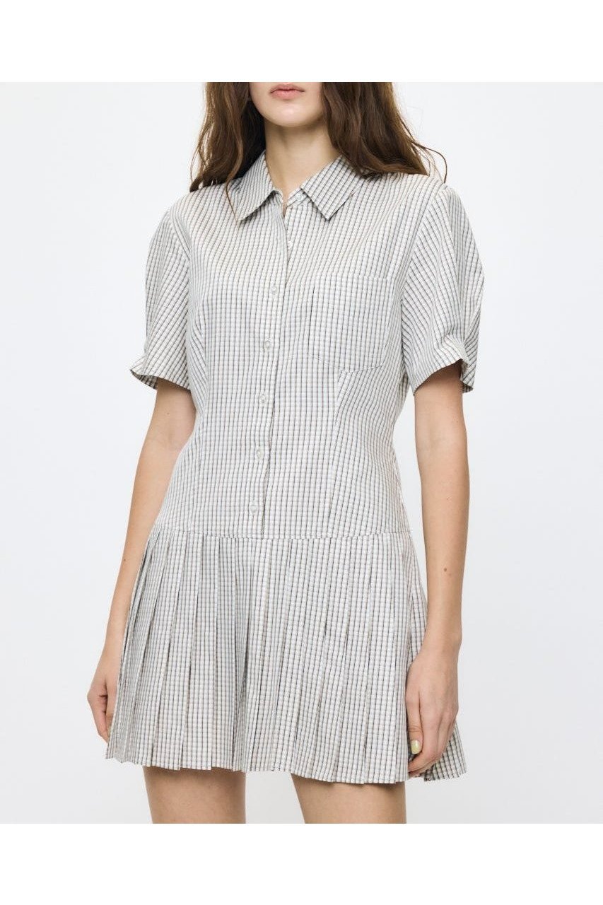 【マウジー/moussy】のPLEATED SHIRT MINI ドレス インテリア・キッズ・メンズ・レディースファッション・服の通販 founy(ファウニー) 　ファッション　Fashion　レディースファッション　Fashion for Women　トップス・カットソー　Cut & Sew Tops　シャツ・ブラウス・オフィスカジュアル　Elegant Blouses & Button-Ups　ワンピース　Dresses　フォーマル・パーティードレス・結婚式用ドレス　Elegant & Casual Dresses　キャップ　Cap, Baseball Cap　クラシック　Classic, Timeless Style　シェイプ　Shape, Slim Fit　ドッキング　Docking, Mixed Material　ドレス　Dress, One-Piece　人気　Popular, Best Seller　バランス　Balance, Style Balance　プリーツ　Pleats, Pleated　再入荷　Restock / Back in Stock　おすすめ　Recommended / Our Picks　柄BEG5|ID: prp329100004977112 ipo3291000000037304154