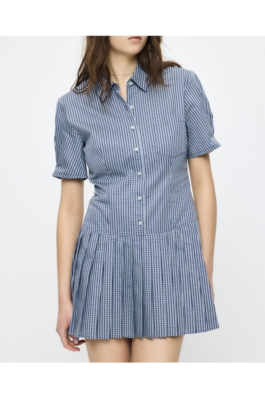 【マウジー/moussy】のPLEATED SHIRT MINI ドレス インテリア・キッズ・メンズ・レディースファッション・服の通販 founy(ファウニー) 　ファッション　Fashion　レディースファッション　Fashion for Women　トップス・カットソー　Cut & Sew Tops　シャツ・ブラウス・オフィスカジュアル　Elegant Blouses & Button-Ups　ワンピース　Dresses　フォーマル・パーティードレス・結婚式用ドレス　Elegant & Casual Dresses　キャップ　Cap, Baseball Cap　クラシック　Classic, Timeless Style　シェイプ　Shape, Slim Fit　ドッキング　Docking, Mixed Material　ドレス　Dress, One-Piece　人気　Popular, Best Seller　バランス　Balance, Style Balance　プリーツ　Pleats, Pleated　再入荷　Restock / Back in Stock　おすすめ　Recommended / Our Picks　柄BLU5|ID: prp329100004977112 ipo3291000000037304155
