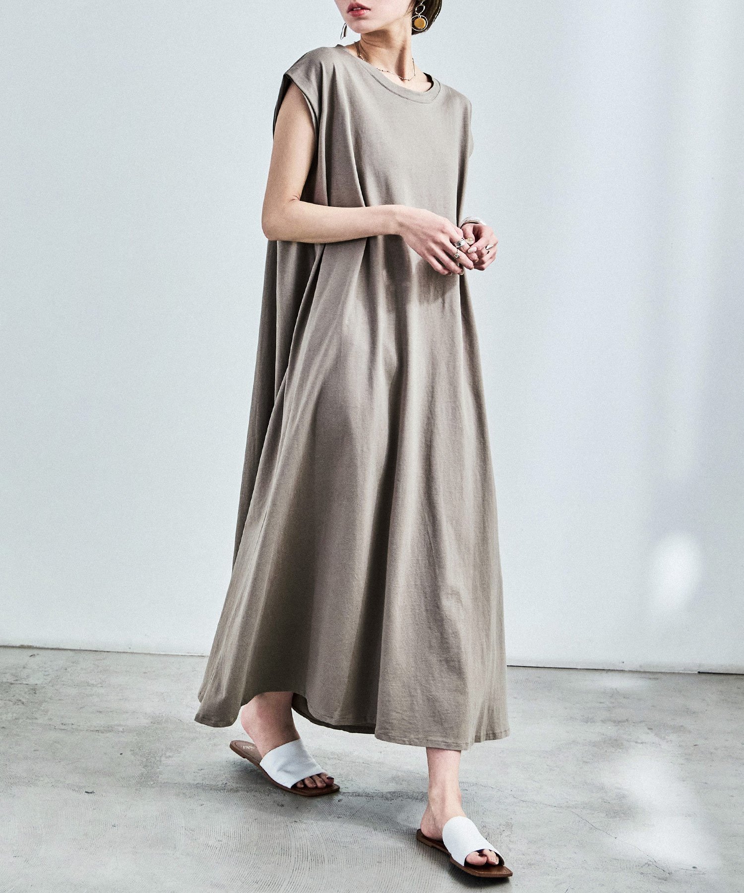 【ビーフラット/bflat】のフレンチスリーブ Tシャツワンピース 大人の最旬トレンドファッション＆コーディネート founy(ファウニー) 　ファッション　Fashion　レディースファッション　Fashion for Women　ワンピース　Dresses　シャツワンピース / 1枚で着映えコーデ　Shirt Dresses　スリーブ　Sleeve, Long Sleeve / Short Sleeve　フェミニン　Feminine, Girly　フレンチ　French, French Style　ベーシック　Basic, Essential　ポケット　Pocket, Pocket Detail　夏　Summer　楽ちん　Easy Fit, Comfortable　 other-1|ID: prp329100004977127 ipo3291000000037304215