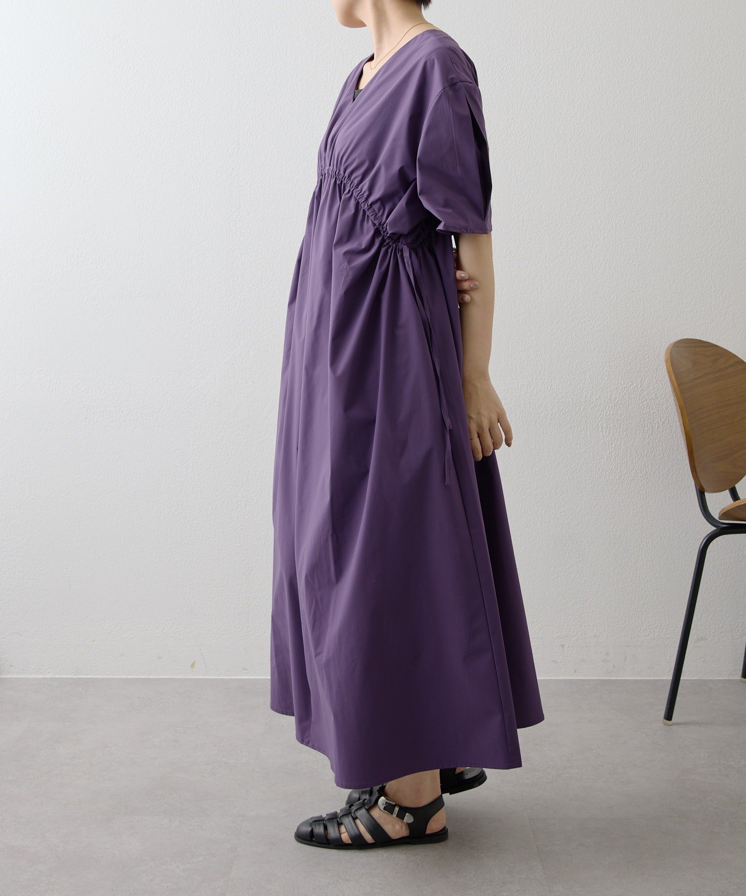 【イア パピヨネ/ear PAPILLONNER】のドロストワンピース【SUM1 STYLE】 インテリア・キッズ・メンズ・レディースファッション・服の通販 founy(ファウニー) 　ファッション　Fashion　レディースファッション　Fashion for Women　ワンピース　Dresses　ギャザー　Gathered, Ruffled　シアー　Sheer, See-Through　スカーフ　Scarf, Neckwear　長袖　Long Sleeve, Full Sleeve　ポケット　Pocket, Pocket Detail　無地　Plain, Solid Color　おすすめ　Recommended / Our Picks　パープル|ID: prp329100004977129 ipo3291000000037304223