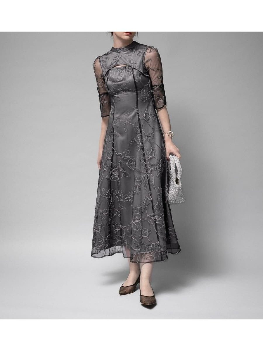 【ラシュッド/LASUD】のカットアウトフラワー刺繍ドレス インテリア・キッズ・メンズ・レディースファッション・服の通販 founy(ファウニー) 　ファッション　Fashion　レディースファッション　Fashion for Women　ワンピース　Dresses　フォーマル・パーティードレス・結婚式用ドレス　Elegant & Casual Dresses　エアリー　Airy Texture　スリット　Slit, Slit Detail　スリーブ　Sleeve, Long Sleeve / Short Sleeve　チュール　Tulip, Tulip Motif　ドレス　Dress, One-Piece　フラワー　Flower, Floral　フレア　Flare, Flared　フロント　Front, Front Design　ブラック|ID: prp329100004977146 ipo3291000000037304272