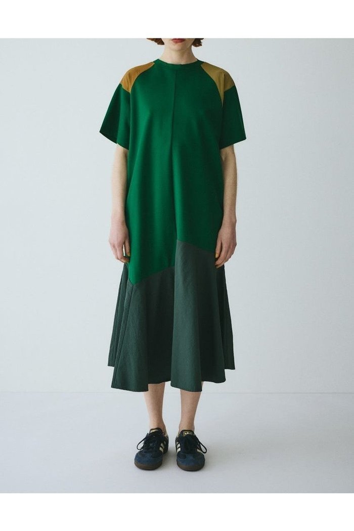 【ヘリンドットサイ/HeRIN.CYE】のPatch docking one piece インテリア・キッズ・メンズ・レディースファッション・服の通販 founy(ファウニー) https://founy.com/ ファッション Fashion レディースファッション Fashion for Women フレア Flare, Flared |ID: prp329100004977170 ipo3291000000037304335
