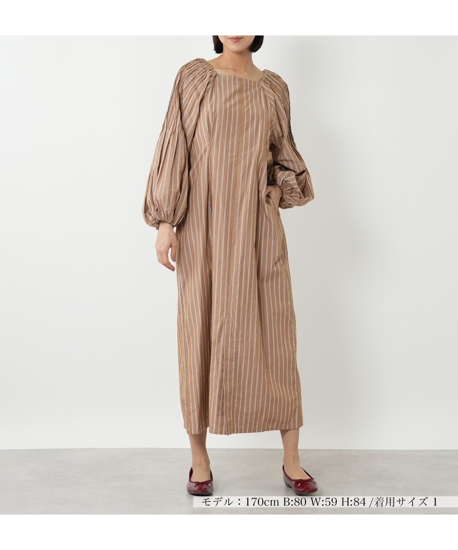 【ネミカ/NEMIKA】のボリュームスリーブワンピース【ne Quittez pas】 インテリア・キッズ・メンズ・レディースファッション・服の通販 founy(ファウニー) 　ファッション　Fashion　レディースファッション　Fashion for Women　ワンピース　Dresses　インド　Indian Textile　ショルダー　Shoulder, Shoulder Strap　スクエア　Square, Square Shape　スリーブ　Sleeve, Long Sleeve / Short Sleeve　デコルテ　Décolleté, Neckline　ポケット　Pocket, Pocket Detail　リラックス　Relax, Relaxed Fit　ロマンティック　Romantic, Feminine Style　ロング　Long, Long-Length　人気　Popular, Best Seller　秋　Autumn　ベージュ|ID: prp329100004977252 ipo3291000000037304601