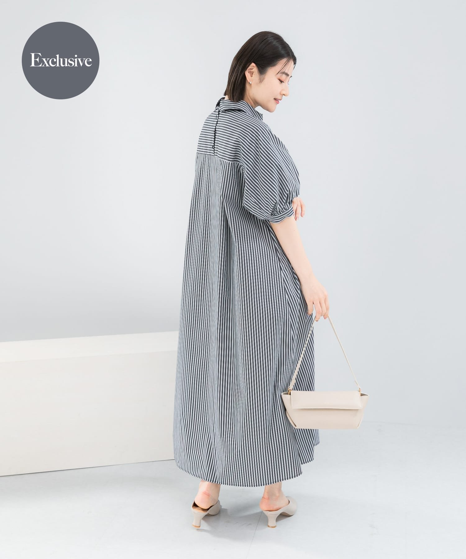 【アーバンリサーチ ロッソ/URBAN RESEARCH ROSSO】の『別注』ELENDEEK×ROSSO RELAXY SHIRT ONE-PIECE インテリア・キッズ・メンズ・レディースファッション・服の通販 founy(ファウニー) 　ファッション　Fashion　レディースファッション　Fashion for Women　トップス・カットソー　Cut & Sew Tops　シャツ・ブラウス・オフィスカジュアル　Elegant Blouses & Button-Ups　ストライプ　Stripe, Striped Pattern　スリーブ　Sleeve, Long Sleeve / Short Sleeve　デニム　Denim, Jeans Material　フロント　Front, Front Design　別注　Limited Edition, Custom Order　ロング　Long, Long-Length　S/S・春夏　SS, Spring/Summer, Warm Season　おすすめ　Recommended / Our Picks　夏　Summer　エレガント 上品　Elegant　2026年　2026　2026春夏・S/S　Spring/Summer 2026 SS26　ブラック系その他|ID: prp329100004977331 ipo3291000000037304890