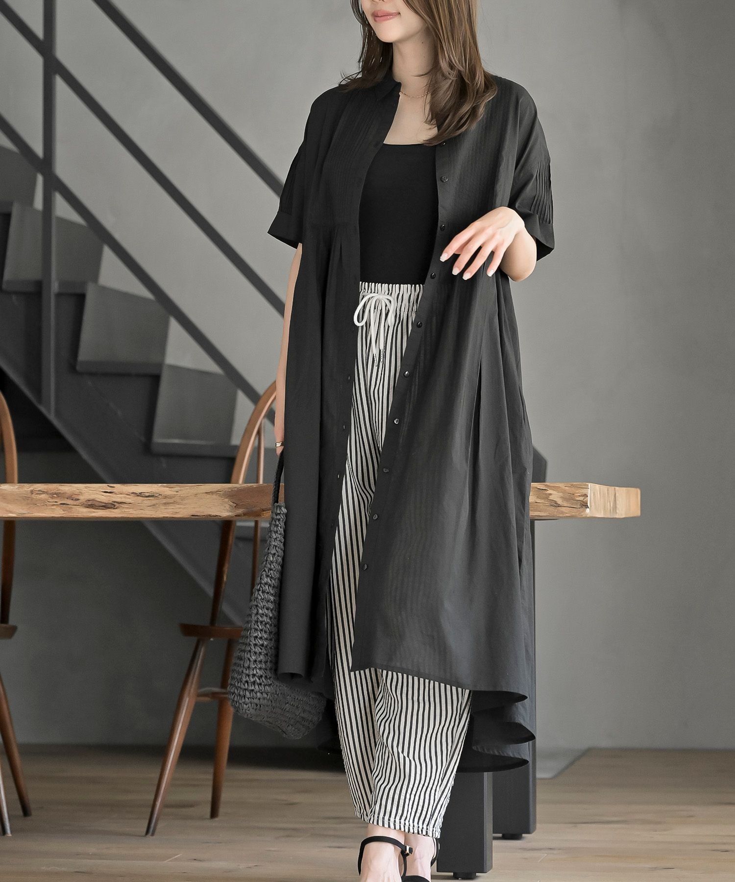 【アールピーエス/rps】のキャンブリックピンタックシャツワンピース インテリア・キッズ・メンズ・レディースファッション・服の通販 founy(ファウニー) 　ファッション　Fashion　レディースファッション　Fashion for Women　ワンピース　Dresses　シャツワンピース / 1枚で着映えコーデ　Shirt Dresses　インド　Indian Textile　ポケット　Pocket, Pocket Detail　エレガント 上品　Elegant　ブラック|ID: prp329100004977347 ipo3291000000037304942