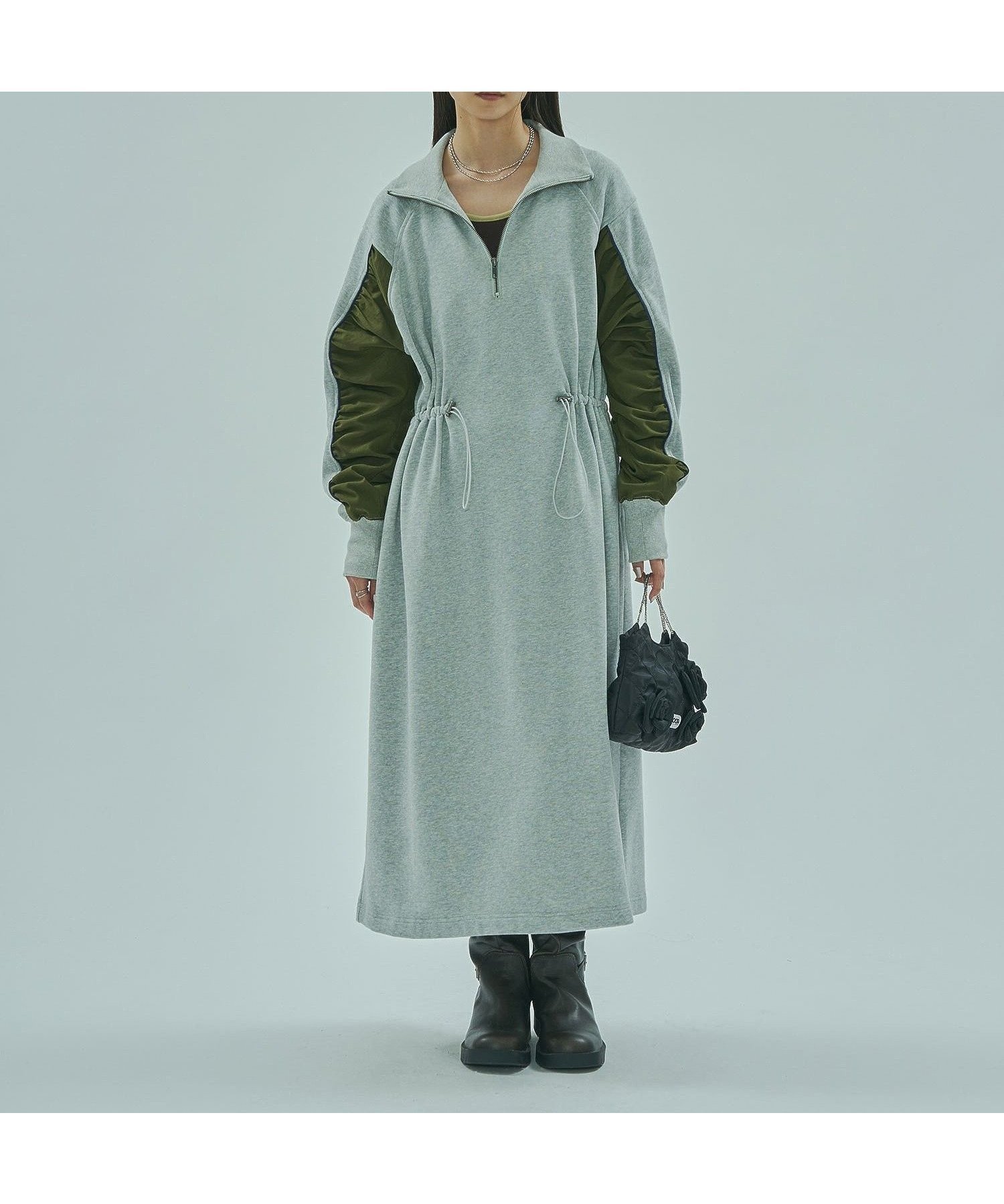 【ローズバッド/ROSE BUD】のFABRIC COMBINATION DRESS インテリア・キッズ・メンズ・レディースファッション・服の通販 founy(ファウニー) 　ファッション　Fashion　レディースファッション　Fashion for Women　ワンピース　Dresses　フォーマル・パーティードレス・結婚式用ドレス　Elegant & Casual Dresses　インナー　Innerwear　スウェット / スエット　Sweatshirt, Sweatwear　ドッキング　Docking, Mixed Material　バランス　Balance, Style Balance　ビッグ　Big, Oversized　ポケット　Pocket, Pocket Detail　冬　Winter / This Winter　エレガント 上品　Elegant　GREY|ID: prp329100004977356 ipo3291000000037304972