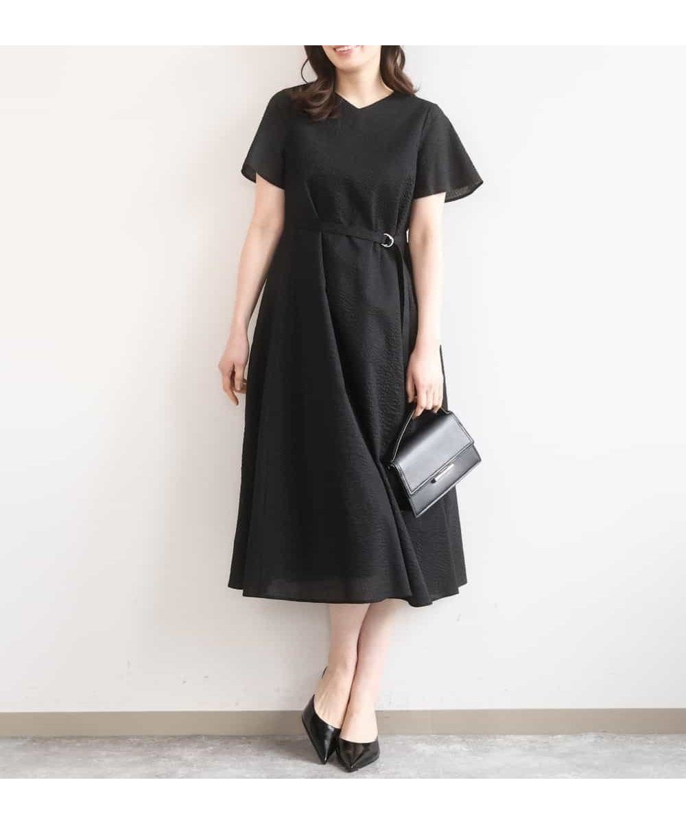 【オフオン/ofuon】のVネックAラインシルエットワンピース/洗える/WEB限定カラーサイズあり インテリア・キッズ・メンズ・レディースファッション・服の通販 founy(ファウニー) 　ファッション　Fashion　レディースファッション　Fashion for Women　ワンピース　Dresses　春　Spring　洗える　Machine Washable　秋　Autumn　くるぶし　Ankle-Length　サッカー　Seersucker, Summer Fabric　ジャケット　Jacket, Outerwear　ストレート　Straight, Straight Cut　ポケット　Pocket, Pocket Detail　冬　Winter / This Winter　再入荷　Restock / Back in Stock　夏　Summer　ブラック|ID: prp329100004977404 ipo3291000000037305130