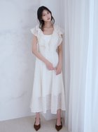 【スナイデル/SNIDEL】のファブリックフリルドレス 大人の最旬トレンドファッション＆コーディネート founy(ファウニー) ファッション Fashion レディースファッション Fashion for Women ワンピース Dresses フォーマル・パーティードレス・結婚式用ドレス Elegant & Casual Dresses インナー Innerwear ウェーブ Wavy Pattern エレガント 上品 Elegant シャーリング Shirring, Ruched ストレート Straight, Straight Cut スマート Smart, Elegant スリーブ Sleeve, Long Sleeve / Short Sleeve ドレス Dress, One-Piece ファブリック Fabric, Textile フェミニン Feminine, Girly フリル Frill, Ruffle フリンジ Fringe, Tassel フレア Flare, Flared リボン Ribbon, Bow おすすめ Recommended / Our Picks thumbnail IVR[003]|ID: prp329100004977417 ipo3291000000037305189