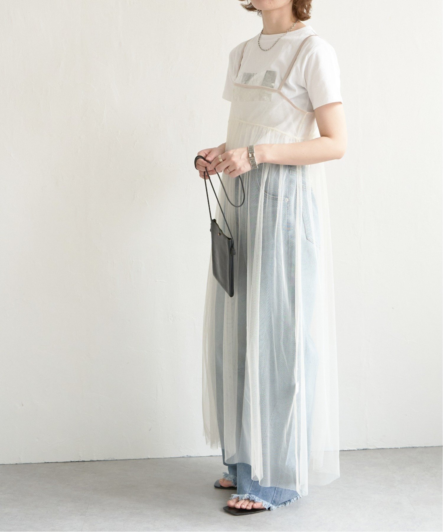 【ノッチ/notch】のチュールレースキャミワンピース インテリア・キッズ・メンズ・レディースファッション・服の通販 founy(ファウニー) 　ファッション　Fashion　レディースファッション　Fashion for Women　ワンピース　Dresses　キャミソールワンピース　Camisole Dresses　キャミワンピース　Cami Dress, Slip Dress　デニム　Denim, Jeans Material　ベーシック　Basic, Essential　ラップ　Wrap, Wrap Design　リボン　Ribbon, Bow　レース　Lace, Lace Fabric　オフホワイト|ID: prp329100004977444 ipo3291000000037305287
