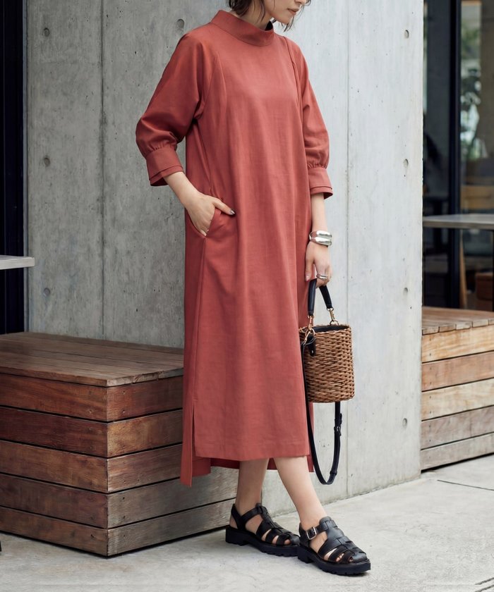 【スタイルデリ/STYLE DELI】の綾織りハイネックワンピース インテリア・キッズ・メンズ・レディースファッション・服の通販 founy(ファウニー) https://founy.com/ ファッション Fashion レディースファッション Fashion for Women ワンピース Dresses アンティーク Antique-Inspired イエロー Yellow オレンジ Orange 春 Spring カフス Cuff Design ギャザー Gathered, Ruffled 今季 This Season, Current Season スタンド Stand Collar, Upright Stand スニーカー Sneakers, Trainers スリット Slit, Slit Detail ダメージ Distressed, Destroyed ハイネック High Neck, Mock Neck フォルム Silhouette, Form ブルゾン Blouson, Bomber Jacket ペチコート Petticoat, Underskirt ポケット Pocket, Pocket Detail リラックス Relax, Relaxed Fit おすすめ Recommended / Our Picks |ID: prp329100004977465 ipo3291000000037305354