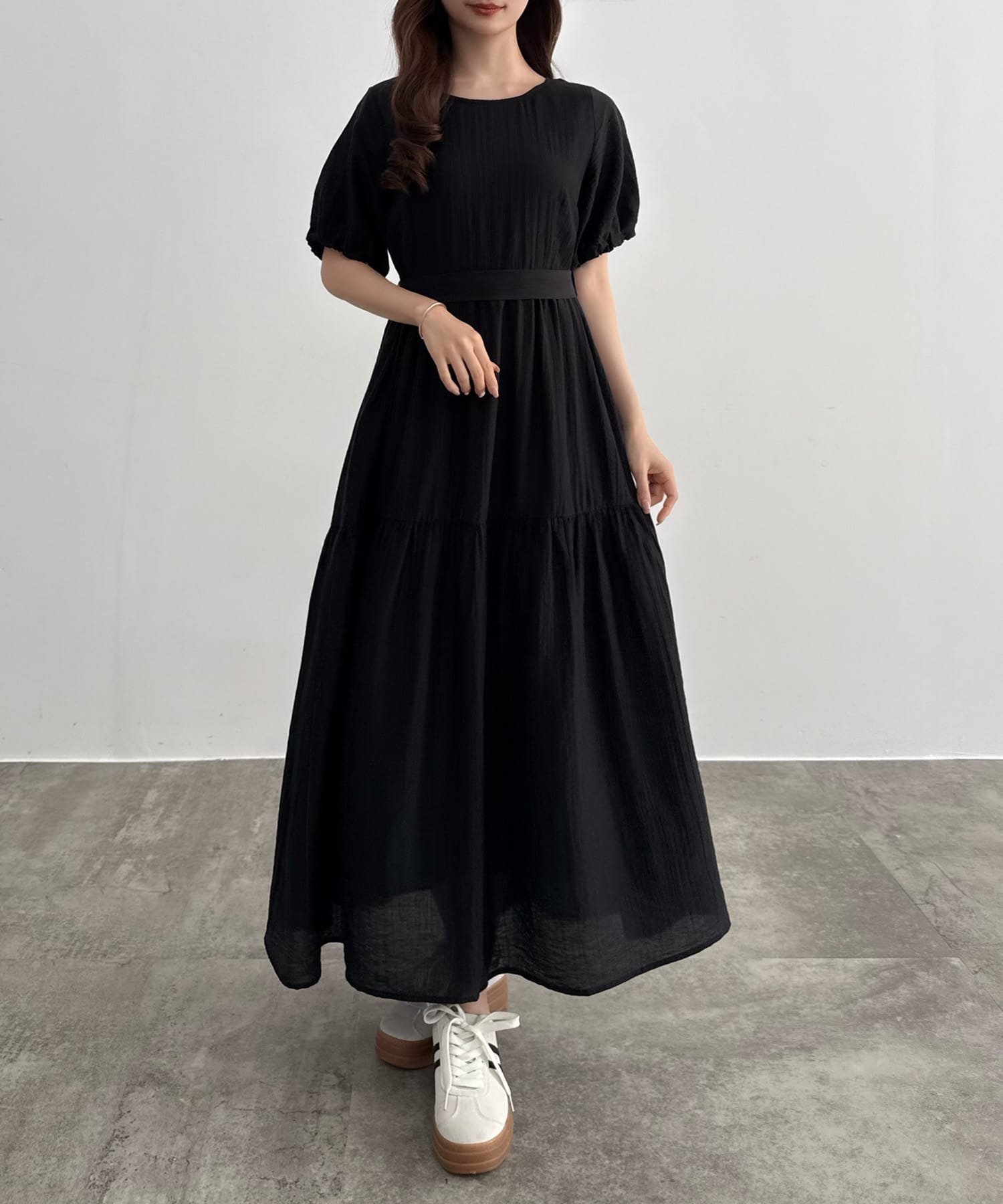 【ジュノア/JUNOAH】のCENEA パフスリーブティアードワンピース インテリア・キッズ・メンズ・レディースファッション・服の通販 founy(ファウニー) 　ファッション　Fashion　レディースファッション　Fashion for Women　ワンピース　Dresses　ウォッシュ　Washed Finish　タンブラー　Tumbler, Travel Mug　ダメージ　Distressed, Destroyed　ネップ　Nepp, Slub Yarn　プリント　Print, Printed Pattern　おすすめ　Recommended / Our Picks　ブラック|ID: prp329100004977487 ipo3291000000037305431