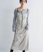 【その他のブランド/Other】のflower cami dress 大人の最旬トレンドファッション＆コーディネート founy(ファウニー) ファッション Fashion レディースファッション Fashion for Women ワンピース Dresses フォーマル・パーティードレス・結婚式用ドレス Elegant & Casual Dresses インナー Innerwear キャミワンピース Cami Dress, Slip Dress クラシック Classic, Timeless Style コンパクト Compact, Small Size ジャケット Jacket, Outerwear スマート Smart, Elegant タフタ Taffeta, Structured Fabric デニム Denim, Jeans Material バレエ Ballet, Ballet Style フェミニン Feminine, Girly フラワー Flower, Floral プリント Print, Printed Pattern おすすめ Recommended / Our Picks thumbnail グレー|ID: prp329100004977553 ipo3291000000037305675