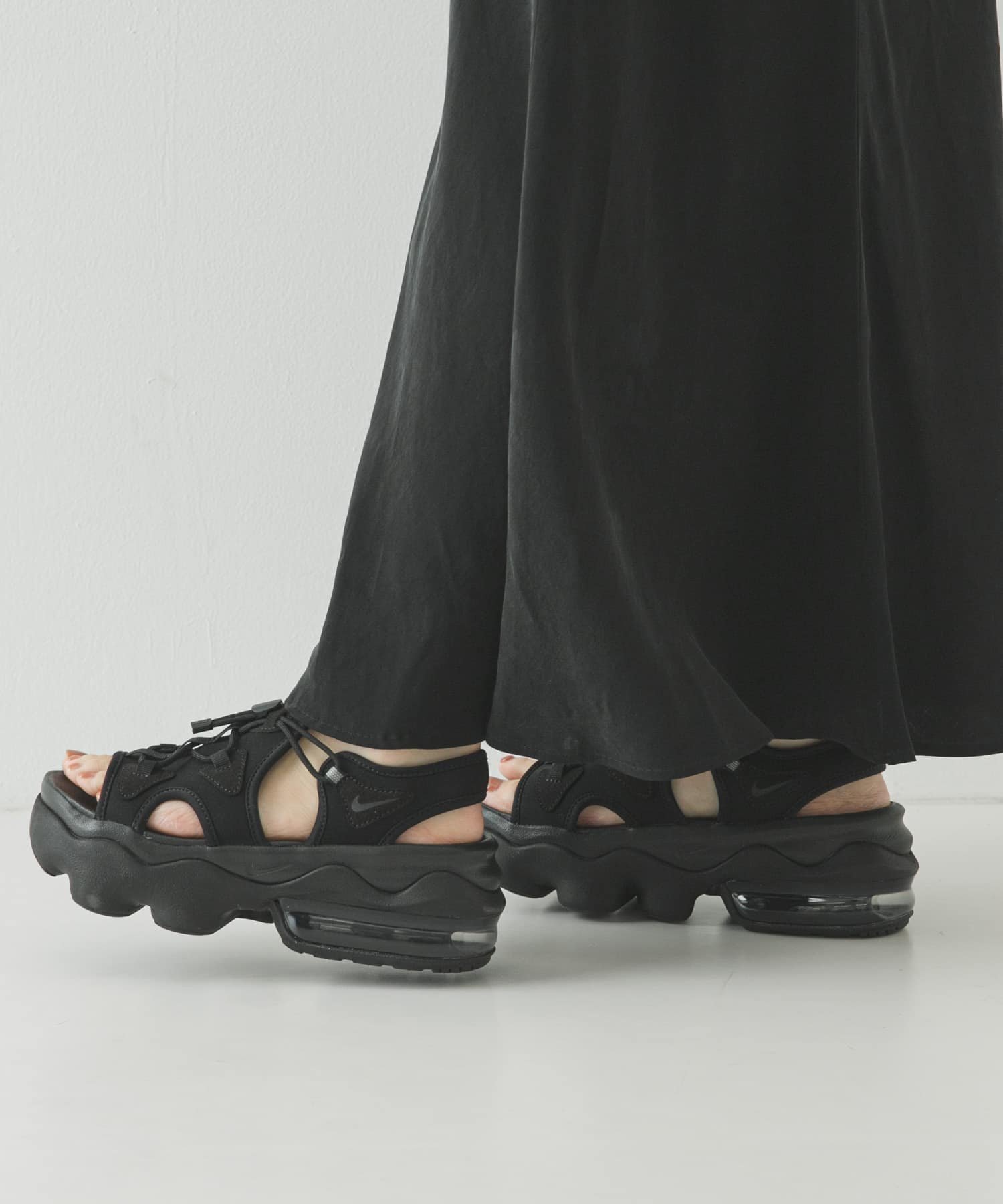 【アーバンリサーチ/URBAN RESEARCH】のNIKE エア マックス ココ サンダル インテリア・キッズ・メンズ・レディースファッション・服の通販 founy(ファウニー) 　ファッション　Fashion　レディースファッション　Fashion for Women　2026年　2026　2026春夏・S/S　Spring/Summer 2026 SS26　サンダル　Sandals, Summer Shoes　スニーカー　Sneakers, Trainers　スポーツ　Sports, Activewear　夏　Summer　S/S・春夏　SS, Spring/Summer, Warm Season　ブラック|ID: prp329100004977584 ipo3291000000037305879