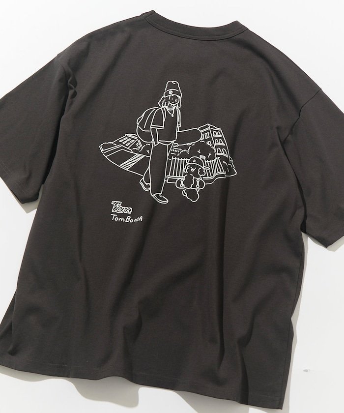 【フリークスストア/FREAK'S STORE】のtombonia/トムボニア バックプリント クルーネック ポケットTシャツ/スケートボーイ インテリア・キッズ・メンズ・レディースファッション・服の通販 founy(ファウニー) 　ファッション　Fashion　レディースファッション　Fashion for Women　トップス・カットソー　Cut & Sew Tops　シャツ・ブラウス・オフィスカジュアル　Elegant Blouses & Button-Ups　ロングTシャツ・Tシャツ　Longline T-Shirts & Tees　バッグ　Bags　2026年　2026　2026春夏・S/S　Spring/Summer 2026 SS26　おすすめ　Recommended / Our Picks　プリント　Print, Printed Pattern　ベーシック　Basic, Essential　ポケット　Pocket, Pocket Detail　人気　Popular, Best Seller　夏　Summer　S/S・春夏　SS, Spring/Summer, Warm Season　チャコール|ID: prp329100004978156 ipo3291000000037308185