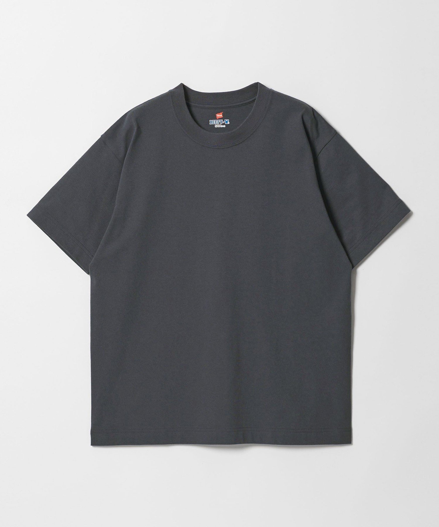 【ビューティ&ユース ユナイテッドアローズ/BEAUTY&YOUTH / UNITED ARROWS / MEN】の【別注】 Hanes ビーフィー Tシャツ インテリア・キッズ・メンズ・レディースファッション・服の通販 founy(ファウニー) 　ファッション　Fashion　メンズファッション　Fashion for Men　ショルダー　Shoulder, Shoulder Strap　シンプル　Simple, Minimal　定番　Standard, Basic Item　人気　Popular, Best Seller　パターン　Pattern, Design Print　フラット　Flat, Flat Shoes　プリント　Print, Printed Pattern　別注　Limited Edition, Custom Order　モダン　Modern, Contemporary　ワイド　Wide, Wide Fit　おすすめ　Recommended / Our Picks　DK.GRAY|ID: prp329100004978160 ipo3291000000037308201