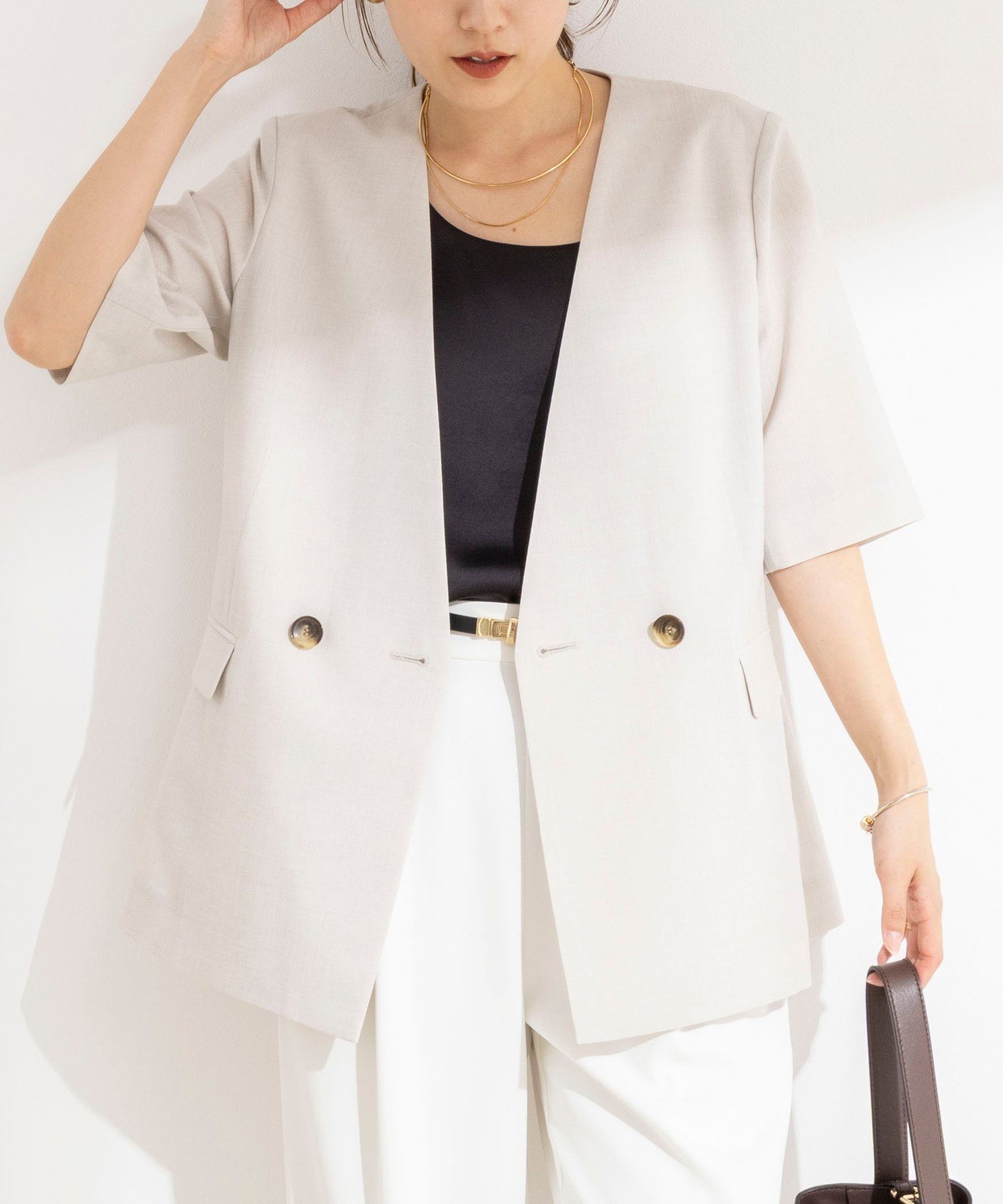 【ノーリーズ/NOLLEY'S】のウォッシャブルトリアセ混ノーカラー半袖ジャケット インテリア・キッズ・メンズ・レディースファッション・服の通販 founy(ファウニー) 　ファッション　Fashion　レディースファッション　Fashion for Women　アウター　Coat / Outerwear Collection　レディースジャケット・軽アウター　Jackets　2026年　2026　2026春夏・S/S　Spring/Summer 2026 SS26　おすすめ　Recommended / Our Picks　シルク　Silk, 100% Silk　ジャケット　Jacket, Outerwear　リネン　Linen, Linen Fabric　半袖　Short Sleeve, Half Sleeve　夏　Summer　グレーベージュ|ID: prp329100004978191 ipo3291000000037308329