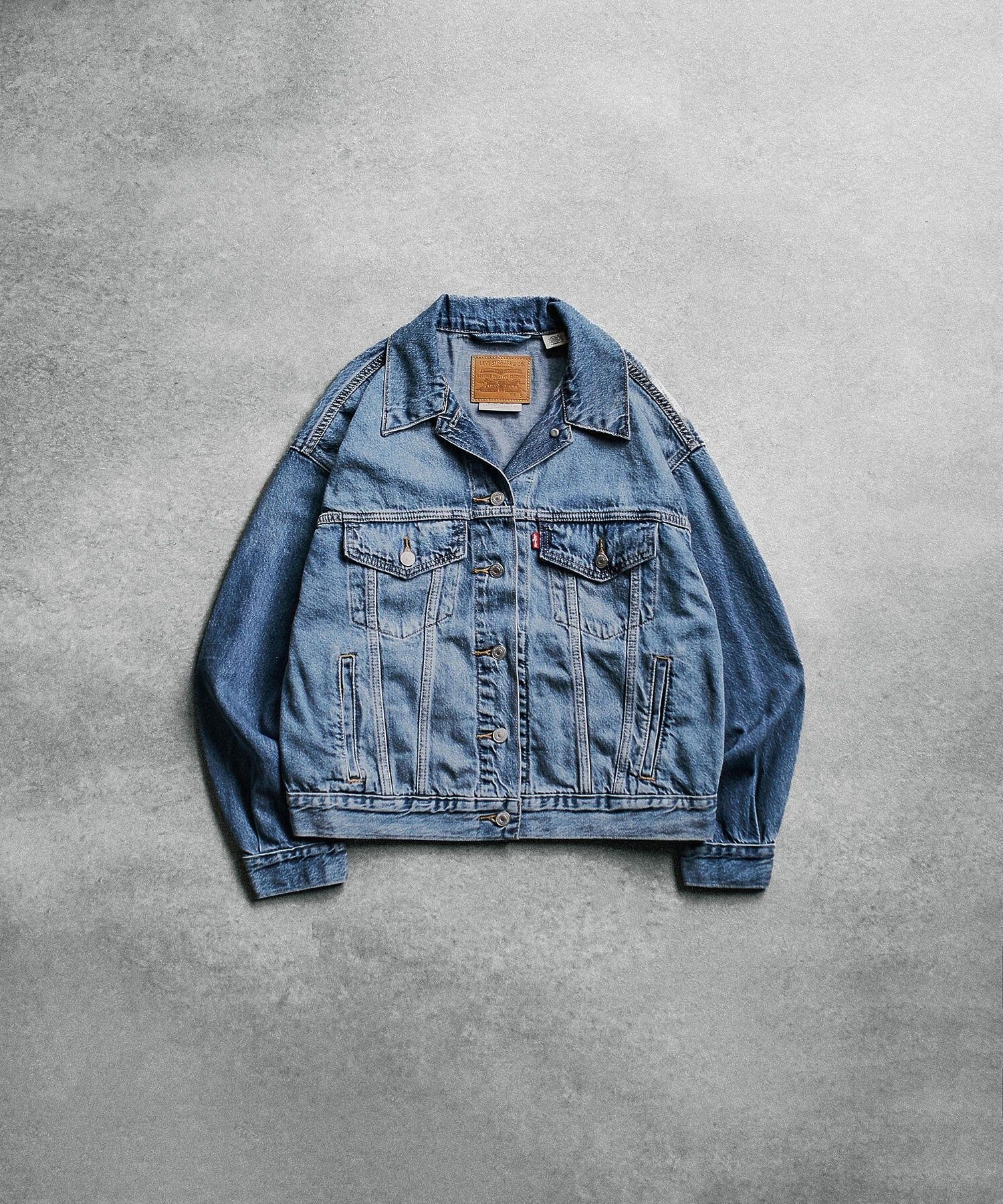 【ローズバッド/ROSE BUD】のLEVIS/90S TRUCKER インテリア・キッズ・メンズ・レディースファッション・服の通販 founy(ファウニー) 　ファッション　Fashion　レディースファッション　Fashion for Women　シェイプ　Shape, Slim Fit　シンプル　Simple, Minimal　ジャケット　Jacket, Outerwear　ジーンズ　Jeans, Denim Pants　セットアップ　Set-Up, Coordinated Outfit　デニム　Denim, Jeans Material　バランス　Balance, Style Balance　ボトム　Bottoms, Lower Wear　日本製　Made In Japan　BLUE|ID: prp329100004978198 ipo3291000000037308353