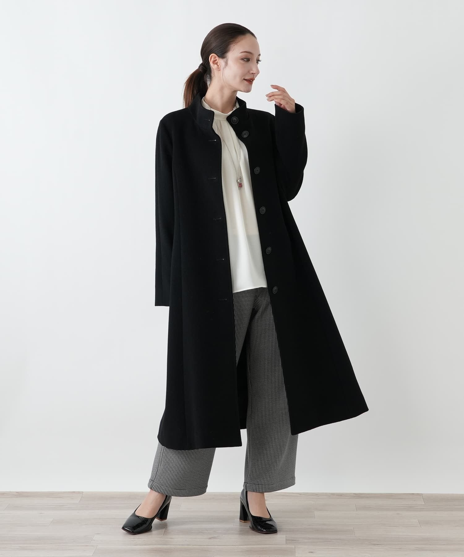 【レリアン/LEILIAN】のカシミヤスタンドカラーコート インテリア・キッズ・メンズ・レディースファッション・服の通販 founy(ファウニー) 　ファッション　Fashion　レディースファッション　Fashion for Women　アウター　Coat / Outerwear Collection　コート・ロングコート・ピーコート　Long Coats, Peacoats & More　ショルダー　Shoulder, Shoulder Strap　スタンド　Stand Collar, Upright Stand　ポケット　Pocket, Pocket Detail　メルトン　Melton, Heavy Wool　ロング　Long, Long-Length　エレガント 上品　Elegant　冬　Winter / This Winter　ビジネス 仕事 通勤　Business / Work / Commuting　ブラック|ID: prp329100004978222 ipo3291000000037308417