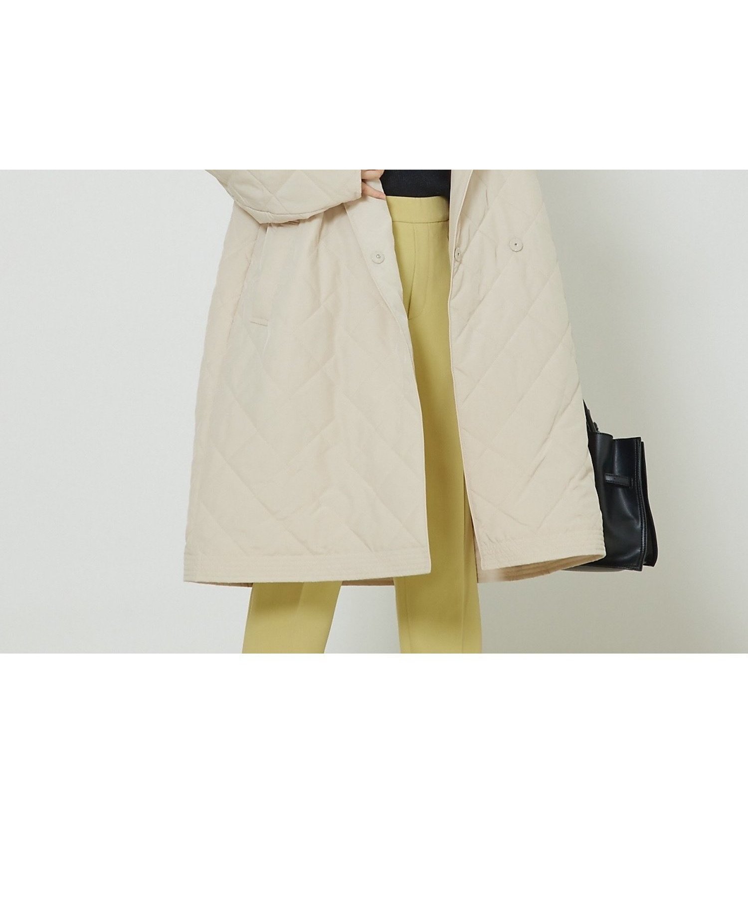【アバハウスマヴィ/abahouse mavie】のキルトリバーシブルコート インテリア・キッズ・メンズ・レディースファッション・服の通販 founy(ファウニー) 　ファッション　Fashion　レディースファッション　Fashion for Women　アウター　Coat / Outerwear Collection　コート・ロングコート・ピーコート　Long Coats, Peacoats & More　おすすめ　Recommended / Our Picks　キルティング　Quilted, Quilting　シンプル　Simple, Minimal　ダブル　Double, Double-Breasted　デニム　Denim, Jeans Material　フラット　Flat, Flat Shoes　リバーシブル　Reversible, Two-Sided　エレガント 上品　Elegant　ビジネス 仕事 通勤　Business / Work / Commuting　アイボリー|ID: prp329100004978315 ipo3291000000037308747