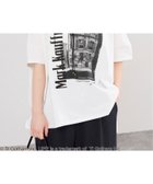 【イエナ/IENA】の《追加 》LIFE PICTURE COLLECTION PHOTO Tシャツ 大人の最旬トレンドファッション＆コーディネート founy(ファウニー) ファッション Fashion レディースファッション Fashion for Women トップス・カットソー Cut & Sew Tops シャツ・ブラウス・オフィスカジュアル Elegant Blouses & Button-Ups ロングTシャツ・Tシャツ Longline T-Shirts & Tees 2026年 2026 2026春夏・S/S Spring/Summer 2026 SS26 おすすめ Recommended / Our Picks インナー Innerwear カーディガン Cardigan, Knitwear コラボ Collaboration, Collab シンプル Simple, Minimal ジャケット Jacket, Outerwear デニム Denim, Jeans Material プリント Print, Printed Pattern モノトーン Monotone, Black and White thumbnail ホワイト|ID: prp329100004978369 ipo3291000000037308924
