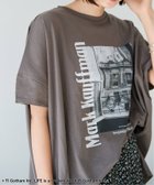 【イエナ/IENA】の《追加 》LIFE PICTURE COLLECTION PHOTO Tシャツ 大人の最旬トレンドファッション＆コーディネート founy(ファウニー) ファッション Fashion レディースファッション Fashion for Women トップス・カットソー Cut & Sew Tops シャツ・ブラウス・オフィスカジュアル Elegant Blouses & Button-Ups ロングTシャツ・Tシャツ Longline T-Shirts & Tees 2026年 2026 2026春夏・S/S Spring/Summer 2026 SS26 おすすめ Recommended / Our Picks インナー Innerwear カーディガン Cardigan, Knitwear コラボ Collaboration, Collab シンプル Simple, Minimal ジャケット Jacket, Outerwear デニム Denim, Jeans Material プリント Print, Printed Pattern モノトーン Monotone, Black and White thumbnail ブラック A|ID: prp329100004978369 ipo3291000000037308925