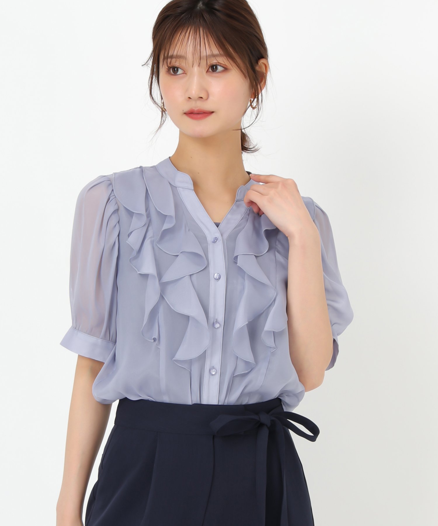 【ミッシュマッシュ/MISCH MASCH】のコーデを華やかに彩るラッフルシアーブラウス/MM528107 インテリア・キッズ・メンズ・レディースファッション・服の通販 founy(ファウニー) 　ファッション　Fashion　レディースファッション　Fashion for Women　トップス・カットソー　Cut & Sew Tops　シャツ・ブラウス・オフィスカジュアル　Elegant Blouses & Button-Ups　春　Spring　シフォン　Chiffon, Lightweight Fabric　スリーブ　Sleeve, Long Sleeve / Short Sleeve　タイトスカート　Pencil Skirt, Tight Skirt　ダウン　Down, Puffer　デニム　Denim, Jeans Material　フェミニン　Feminine, Girly　フリル　Frill, Ruffle　ボトム　Bottoms, Lower Wear　ワイド　Wide, Wide Fit　S/S・春夏　SS, Spring/Summer, Warm Season　おすすめ　Recommended / Our Picks　夏　Summer　エレガント 上品　Elegant　ブルー|ID: prp329100004978428 ipo3291000000037309269