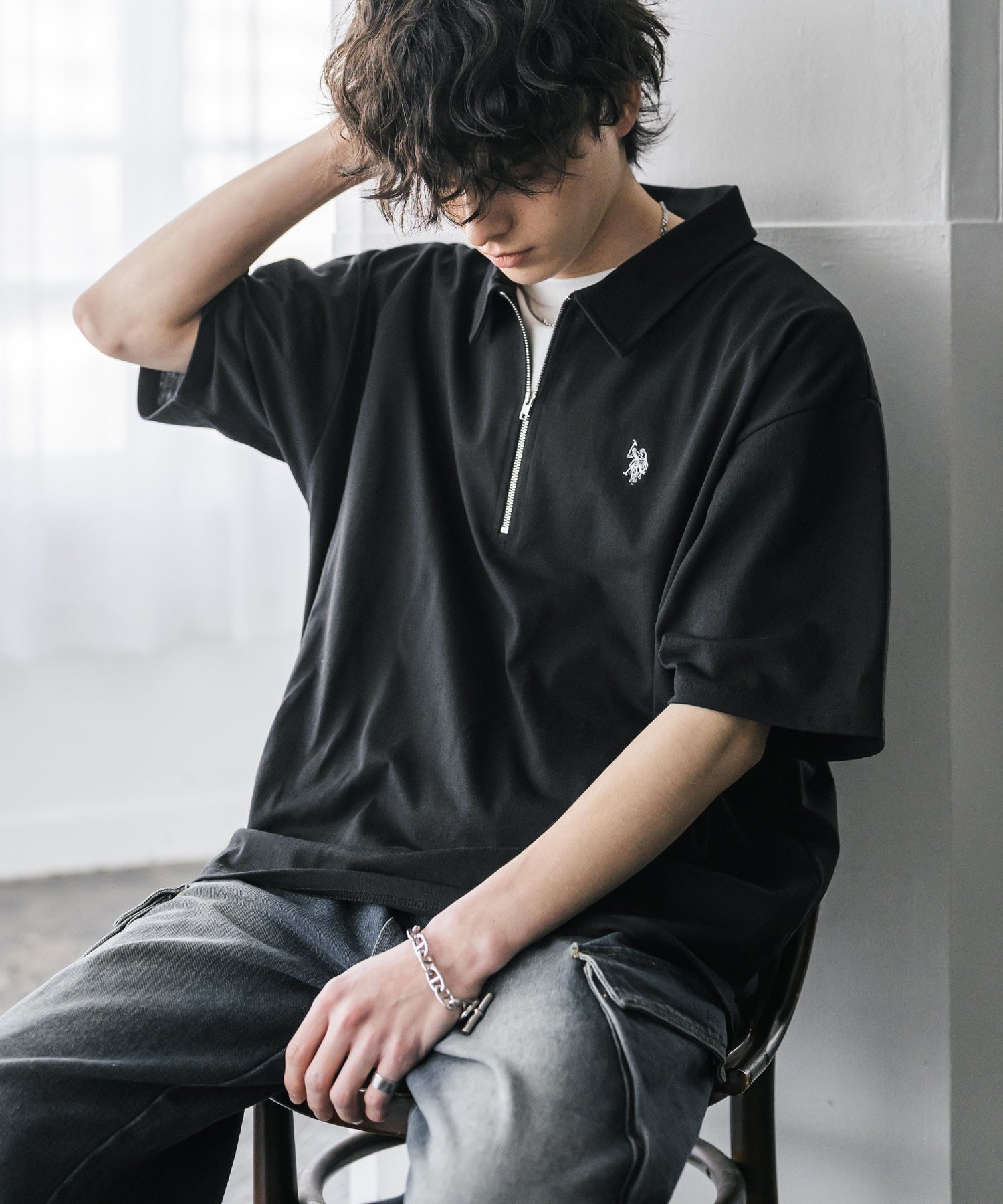 【ロッキーモンロー/Rocky Monroe】の新色追加 U.S. POLO ASSN. ワンポイントロゴ刺繍天竺半袖ハーフZIPポロ インテリア・キッズ・メンズ・レディースファッション・服の通販 founy(ファウニー) 　ファッション　Fashion　レディースファッション　Fashion for Women　トップス・カットソー　Cut & Sew Tops　インナー　Innerwear　シンプル　Simple, Minimal　スポーツ　Sports, Activewear　スリット　Slit, Slit Detail　ハーフ　Half, Half-Length　バランス　Balance, Style Balance　ポロシャツ　Polo Shirt, Collared Tee　別注　Limited Edition, Custom Order　半袖　Short Sleeve, Half Sleeve　メンズ　Men's, Menswear　リラックス　Relax, Relaxed Fit　ワイド　Wide, Wide Fit　ワンポイント　One Point, Statement Accent　再入荷　Restock / Back in Stock　おすすめ　Recommended / Our Picks　2026年　2026　2026春夏・S/S　Spring/Summer 2026 SS26　ブラック|ID: prp329100004978447 ipo3291000000037309390