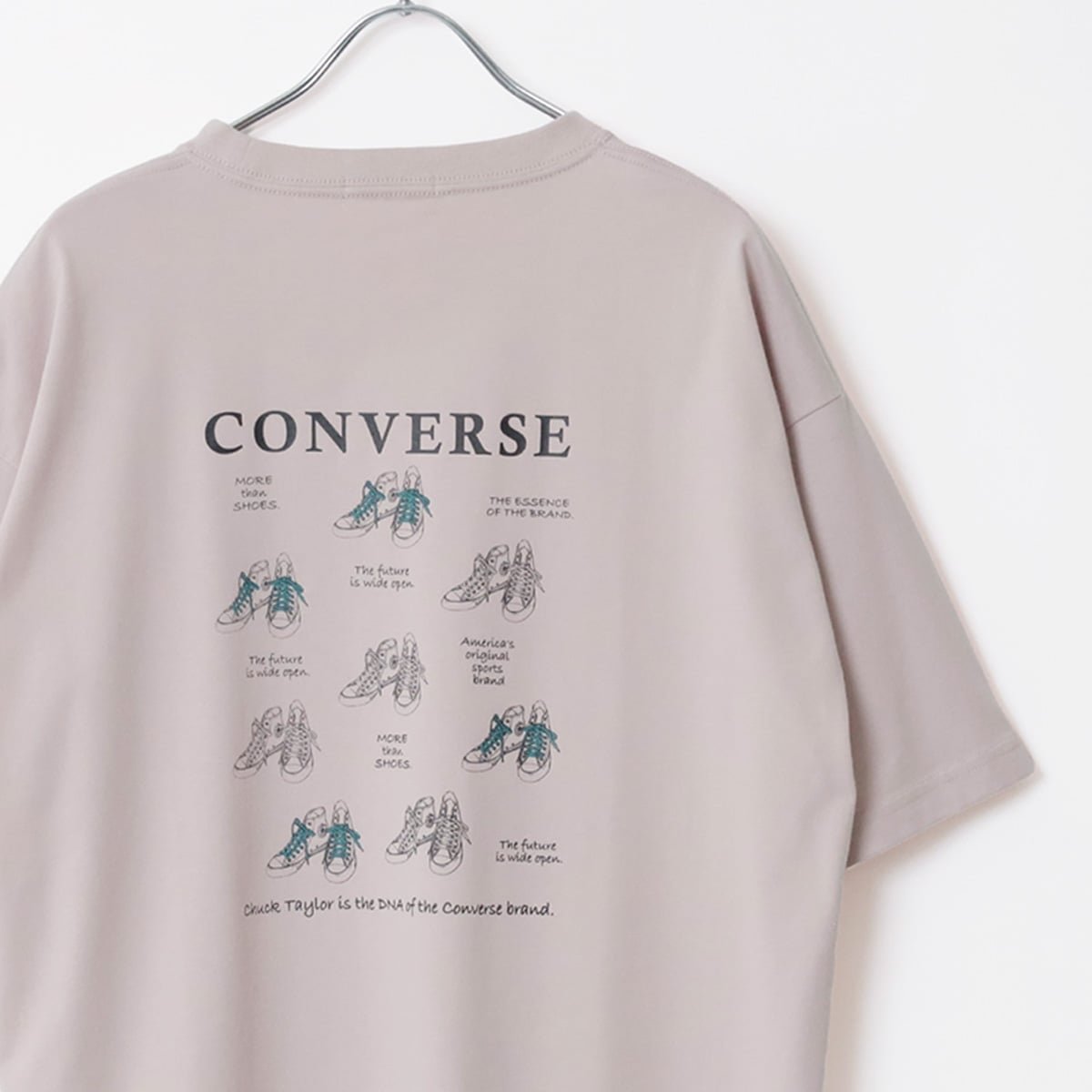 【ラザル/LAZAR】のCONVERSE コンバース COOLMAX Tシャツ メンズ 半袖 ワンポイント 速乾 レディース 吸水速乾 インテリア・キッズ・メンズ・レディースファッション・服の通販 founy(ファウニー) 　ファッション　Fashion　レディースファッション　Fashion for Women　トップス・カットソー　Cut & Sew Tops　シャツ・ブラウス・オフィスカジュアル　Elegant Blouses & Button-Ups　ロングTシャツ・Tシャツ　Longline T-Shirts & Tees　イラスト　Illustration　カーゴパンツ　Cargo Pants, Utility Pants　カーディガン　Cardigan, Knitwear　キャップ　Cap, Baseball Cap　キャラクター　Character, Licensed Characters　キャンバス　Canvas, Canvas Fabric　グラフィック　Graphic, Graphic Design　吸水　Absorbent, Quick-Dry　サンダル　Sandals, Summer Shoes　シューズ　Shoes, Footwear　シンプル　Simple, Minimal　ジャケット　Jacket, Outerwear　ストライプ　Stripe, Striped Pattern　スニーカー　Sneakers, Trainers　スポーツ　Sports, Activewear　スラックス　Slacks, Dress Pants　セットアップ　Set-Up, Coordinated Outfit　センター　Center, Center Line　デニム　Denim, Jeans Material　トレンド　Trend, Trending Now　定番　Standard, Basic Item　人気　Popular, Best Seller　バスケット　Basket, Basket Bag　パーカー　Hoodie, Parka　ビッグ　Big, Oversized　ベージュ柄C|ID: prp329100004978456 ipo3291000000037309450