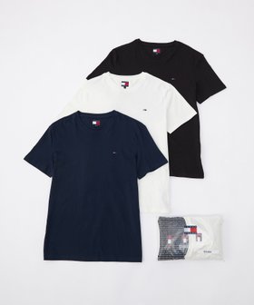 【トミーヒルフィガー/TOMMY HILFIGER】の【オンライン限定】ユニセックス クルーネックTシャツ 3枚パック(ホワイト/ブラック/ネイビー) 大人の最旬トレンドファッション＆コーディネート founy(ファウニー) ファッション Fashion レディースファッション Fashion for Women トップス・カットソー Cut & Sew Tops シャツ・ブラウス・オフィスカジュアル Elegant Blouses & Button-Ups ロングTシャツ・Tシャツ Longline T-Shirts & Tees アメリカン American Style インナー Innerwear カーディガン Cardigan, Knitwear クラシック Classic, Timeless Style コンパクト Compact, Small Size シンプル Simple, Minimal スタイリッシュ Stylish, Fashionable デニム Denim, Jeans Material 定番 Standard, Basic Item バランス Balance, Style Balance フィット Fit, Slim Fit ベーシック Basic, Essential 半袖 Short Sleeve, Half Sleeve モダン Modern, Contemporary ワイド Wide, Wide Fit おすすめ Recommended / Our Picks ゴルフ Golf |ID:prp329100004978526