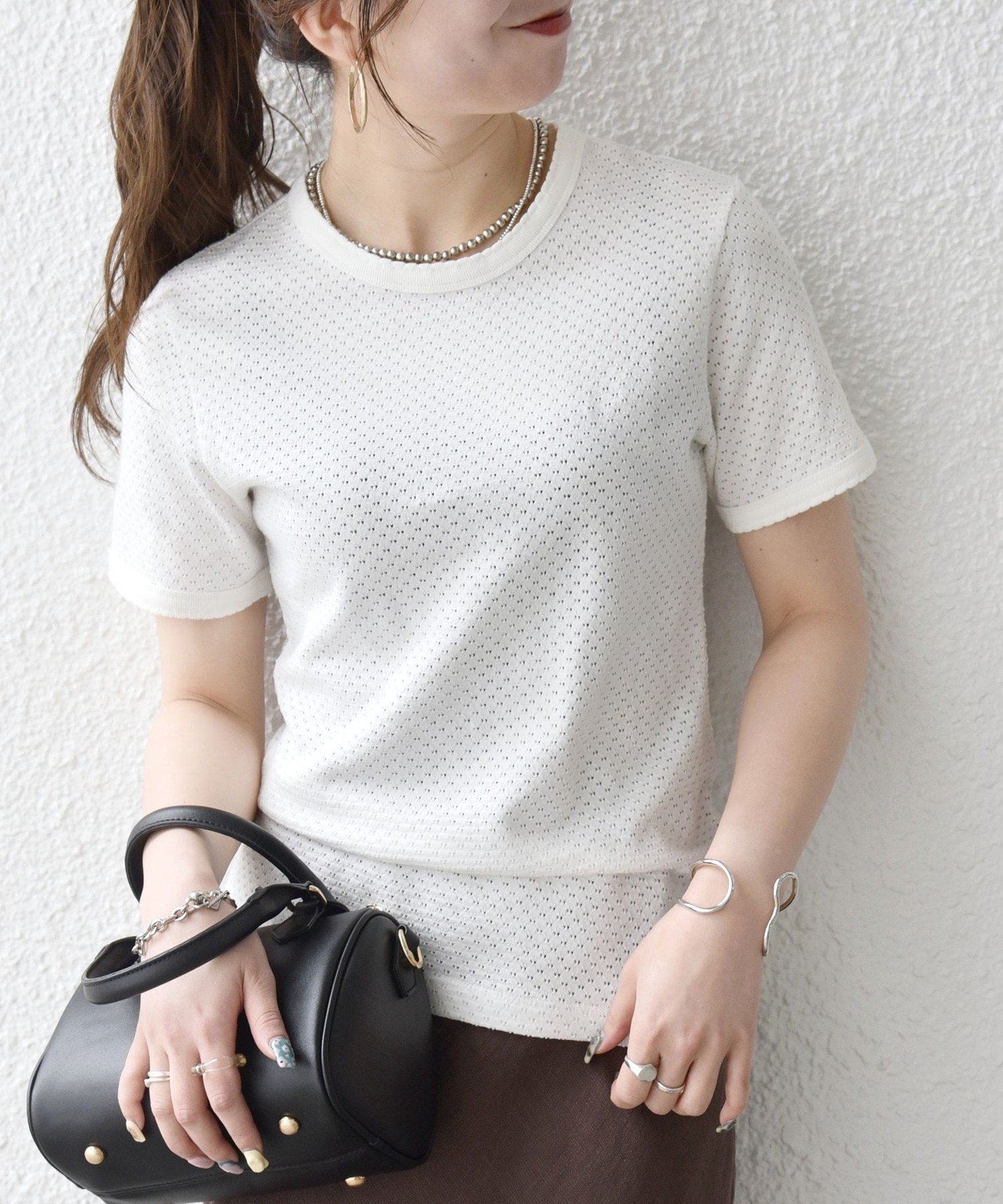 【シップス/SHIPS】のSHIPS any 洗濯機可能 透かし レース 半袖 クルーネック Tシャツ インテリア・キッズ・メンズ・レディースファッション・服の通販 founy(ファウニー) 　ファッション　Fashion　レディースファッション　Fashion for Women　トップス・カットソー　Cut & Sew Tops　シャツ・ブラウス・オフィスカジュアル　Elegant Blouses & Button-Ups　ロングTシャツ・Tシャツ　Longline T-Shirts & Tees　アイレット　Eyelet Lace　インナー　Innerwear　洗える　Machine Washable　カットソー　Cut and Sewn Top　コンパクト　Compact, Small Size　シンプル　Simple, Minimal　スカラップ　Scallop, Scalloped Edge　透かし　Cut-Out, Lacework　デニム　Denim, Jeans Material　半袖　Short Sleeve, Half Sleeve　レース　Lace, Lace Fabric　ワイド　Wide, Wide Fit　おすすめ　Recommended / Our Picks　2026年　2026　2026春夏・S/S　Spring/Summer 2026 SS26　ホワイト|ID: prp329100004978564 ipo3291000000037309911