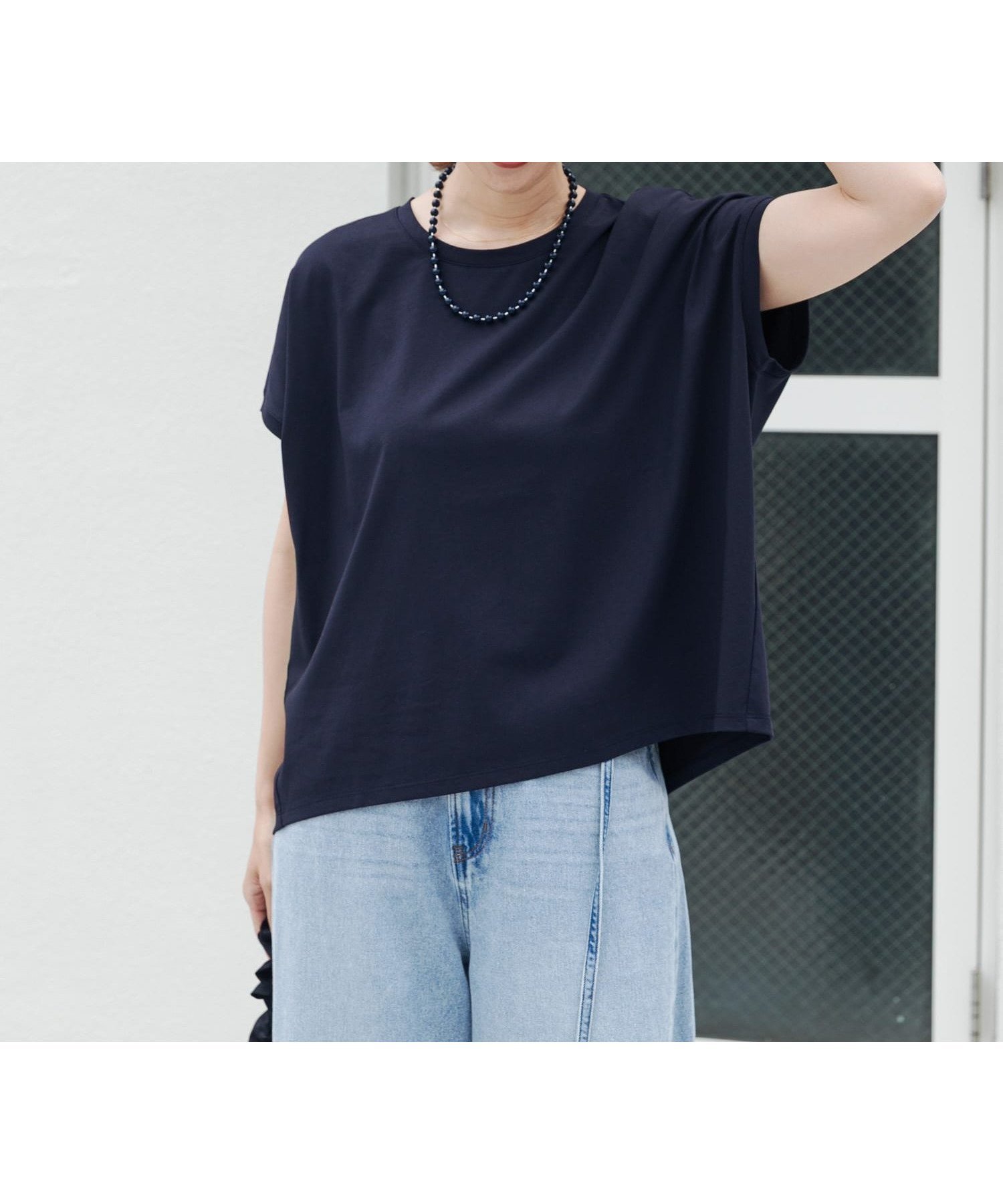 【アーバンリサーチ ドアーズ/URBAN RESEARCH DOORS】の『UR TECH』汗染み防止ドルマンTシャツ インテリア・キッズ・メンズ・レディースファッション・服の通販 founy(ファウニー) 　ファッション　Fashion　レディースファッション　Fashion for Women　トップス・カットソー　Cut & Sew Tops　シャツ・ブラウス・オフィスカジュアル　Elegant Blouses & Button-Ups　ロングTシャツ・Tシャツ　Longline T-Shirts & Tees　2026年　2026　2026春夏・S/S　Spring/Summer 2026 SS26　シンプル　Simple, Minimal　リラックス　Relax, Relaxed Fit　エレガント 上品　Elegant　人気　Popular, Best Seller　ビジネス 仕事 通勤　Business / Work / Commuting　夏　Summer　S/S・春夏　SS, Spring/Summer, Warm Season　ネイビー|ID: prp329100004978629 ipo3291000000037310181