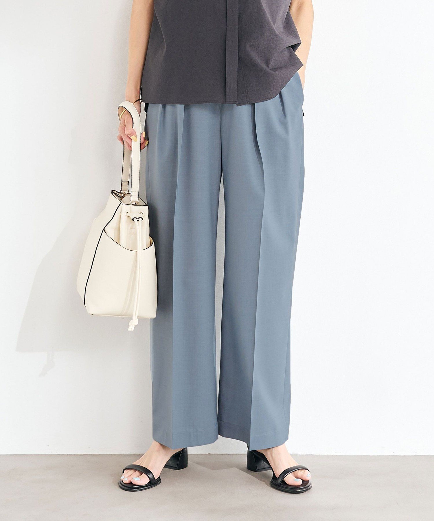 【ユナイテッドアローズ/UNITED ARROWS】のsize SHORTあり キチントボトムス コンフィ ワイド パンツ インテリア・キッズ・メンズ・レディースファッション・服の通販 founy(ファウニー) 　ファッション　Fashion　レディースファッション　Fashion for Women　パンツ　Pants & Trousers　春　Spring　コンパクト　Compact, Small Size　今季　This Season, Current Season　シンプル　Simple, Minimal　ストレッチ　Stretch, Stretchy Fabric　センター　Center, Center Line　ベーシック　Basic, Essential　リラックス　Relax, Relaxed Fit　ルーズ　Loose, Oversized　ワイド　Wide, Wide Fit　S/S・春夏　SS, Spring/Summer, Warm Season　アウトレット　Outlet / Clearance　おすすめ　Recommended / Our Picks　夏　Summer　エレガント 上品　Elegant　ビジネス 仕事 通勤　Business / Work / Commuting　LT.BLUE|ID: prp329100004978673 ipo3291000000037310379