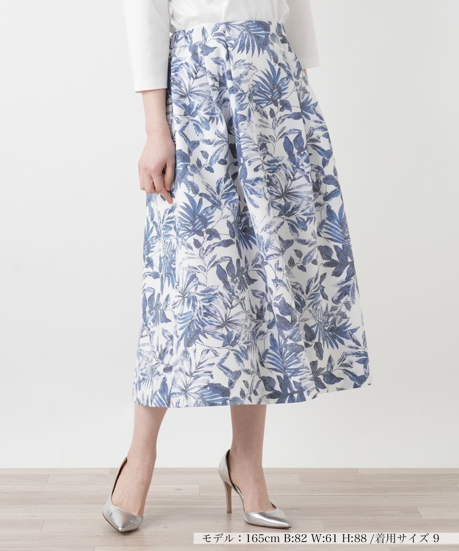 【レリアン/LEILIAN】のサッカー地プリントスカート インテリア・キッズ・メンズ・レディースファッション・服の通販 founy(ファウニー) 　ファッション　Fashion　レディースファッション　Fashion for Women　スカート　Skirts　ウォッシャブル　Machine Washable　サッカー　Seersucker, Summer Fabric　シンプル　Simple, Minimal　プリント　Print, Printed Pattern　ポケット　Pocket, Pocket Detail　リーフ　Leaf, Botanical Leaf　エレガント 上品　Elegant　夏　Summer　ネイビー系|ID: prp329100004978704 ipo3291000000037310486